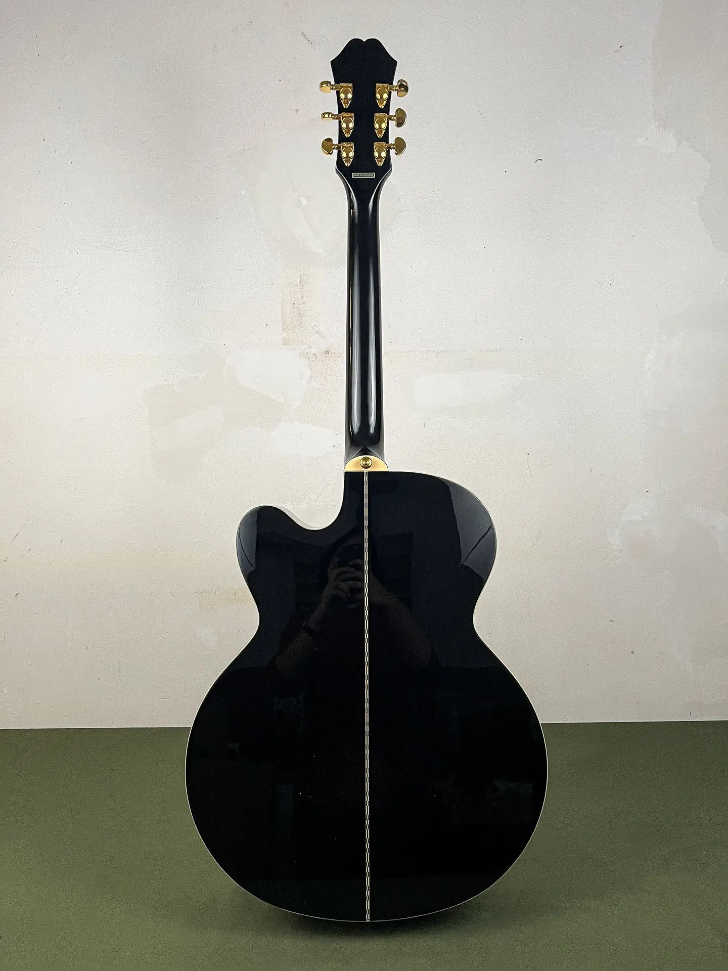 https://www.thestring.nl/web/image/product.image/2236/image_1920/