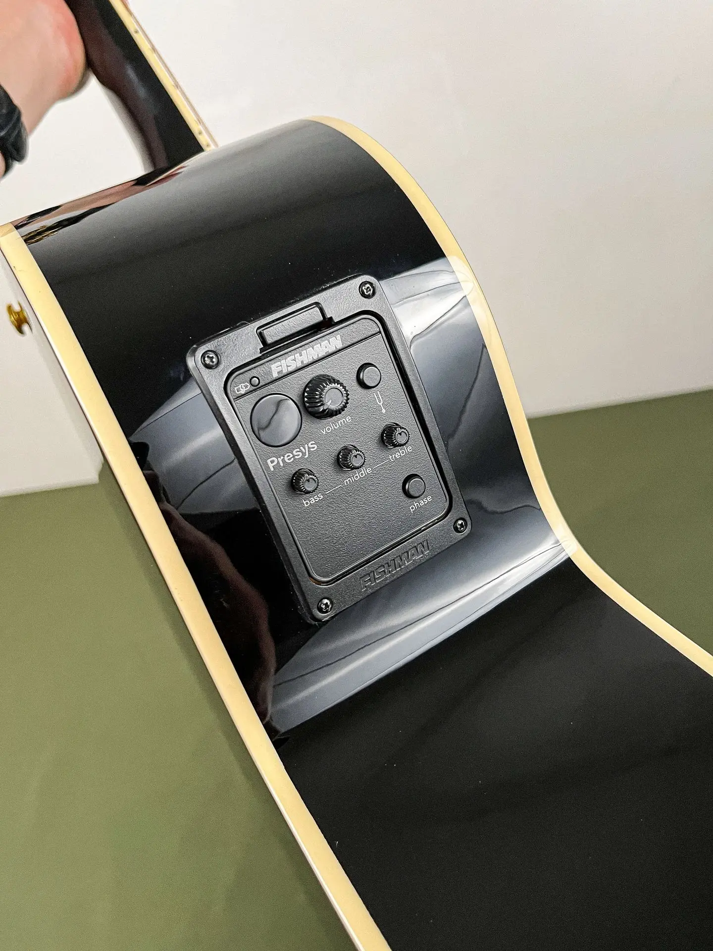 https://www.thestring.nl/web/image/product.image/2237/image_1920/