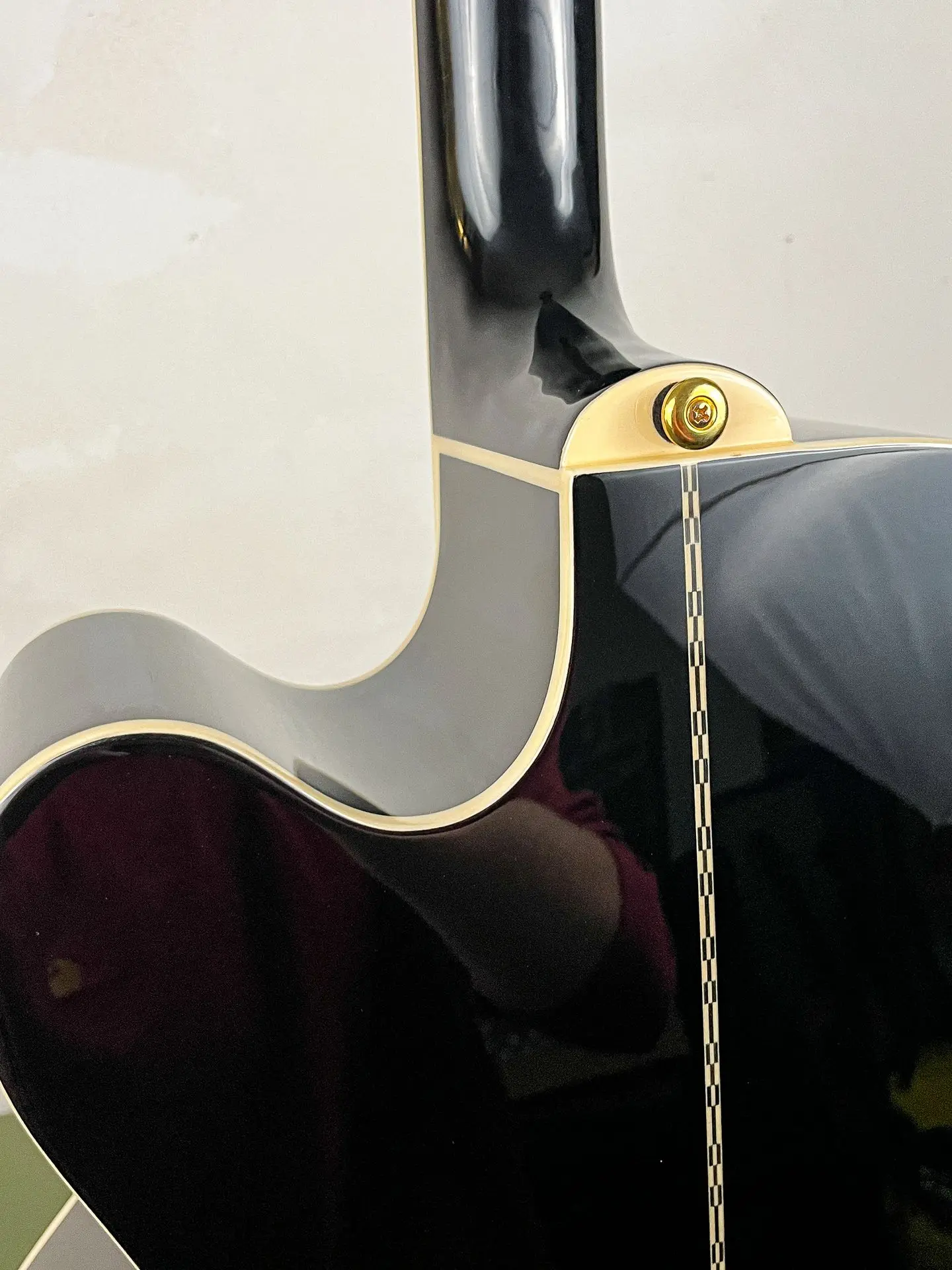https://www.thestring.nl/web/image/product.image/2244/image_1920/