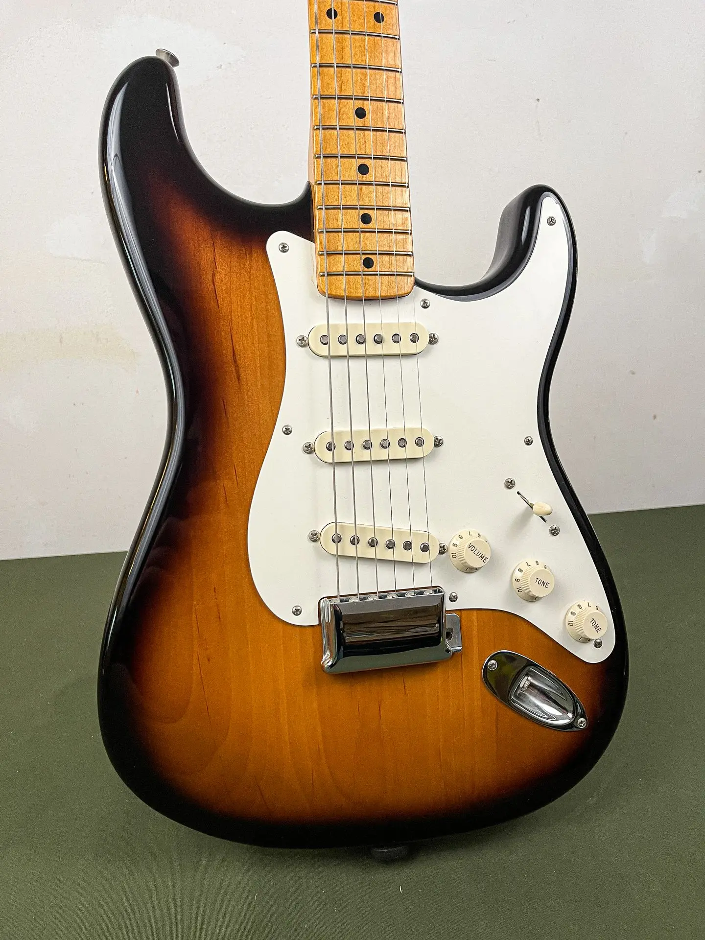 https://www.thestring.nl/web/image/product.image/2251/image_1920/