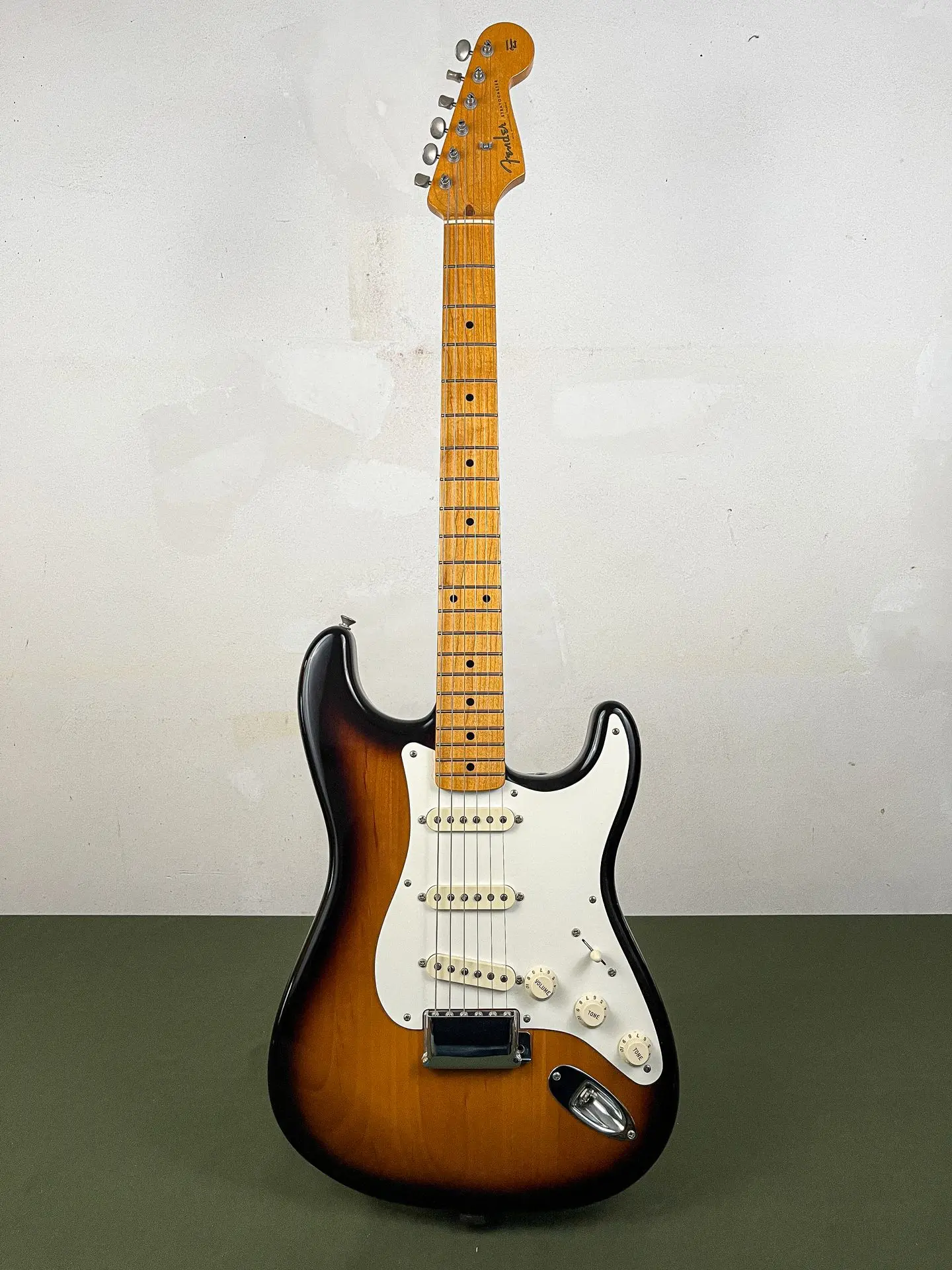 https://www.thestring.nl/web/image/product.image/2253/image_1920/