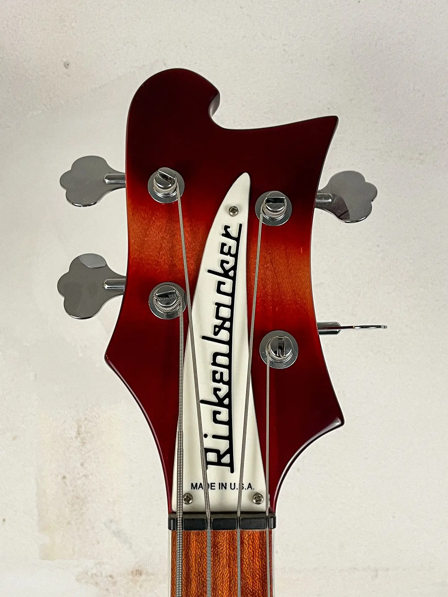 https://www.thestring.nl/web/image/product.image/2271/image_1920/