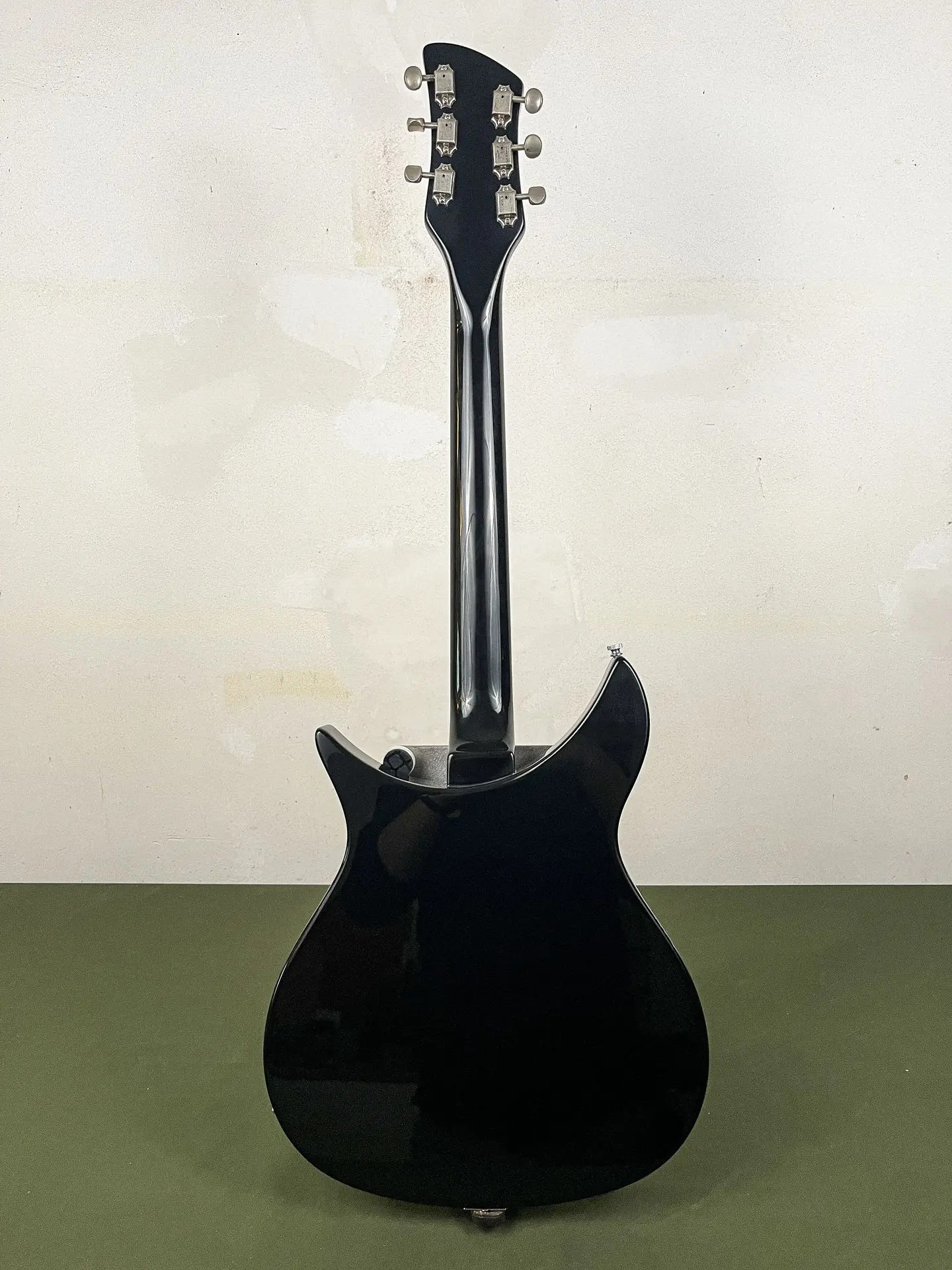 https://www.thestring.nl/web/image/product.image/2285/image_1920/