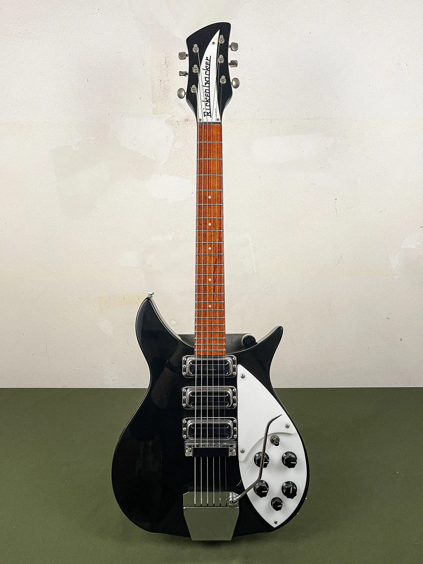https://www.thestring.nl/web/image/product.image/2294/image_1920/