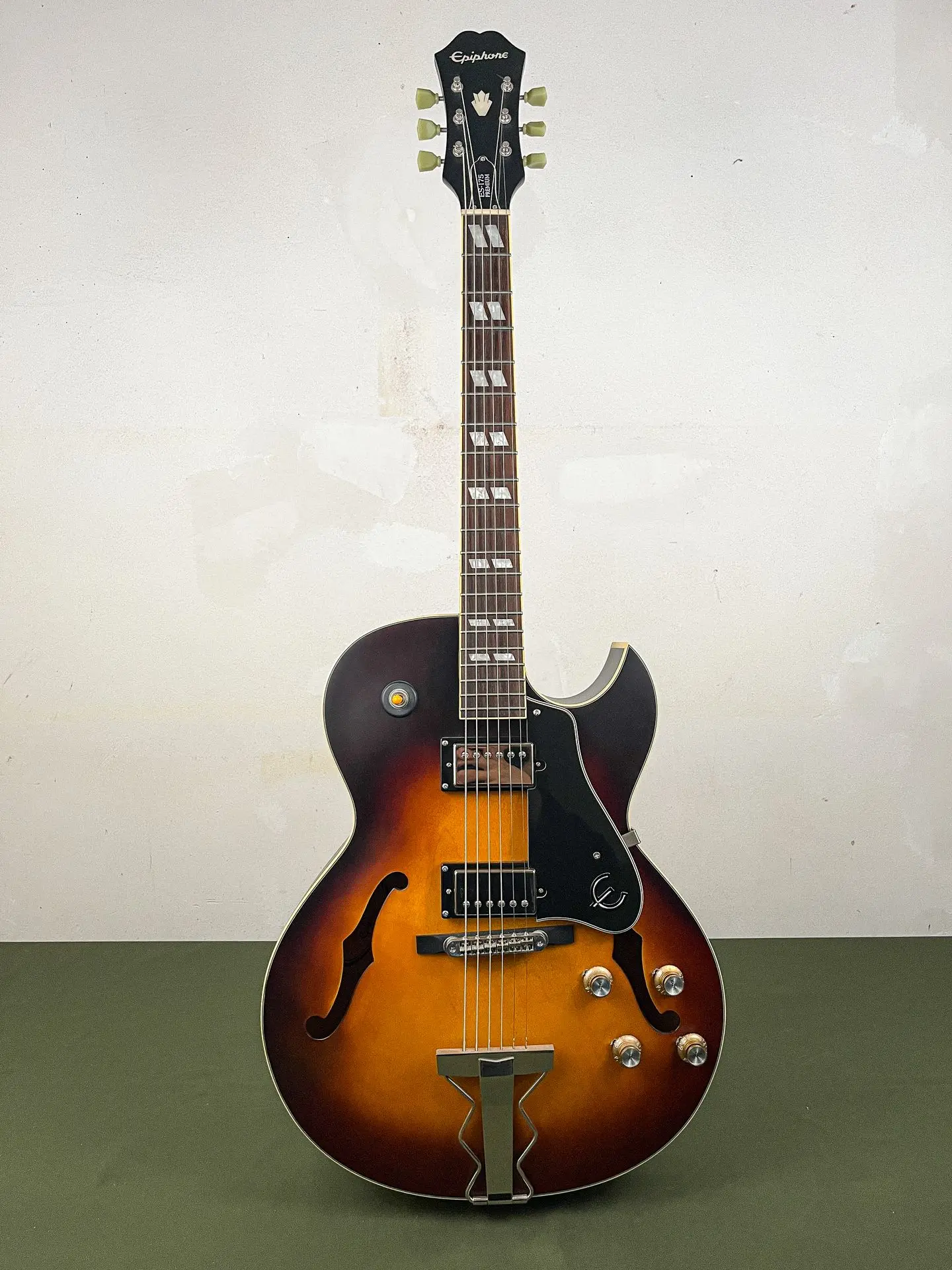 https://www.thestring.nl/web/image/product.image/2318/image_1920/