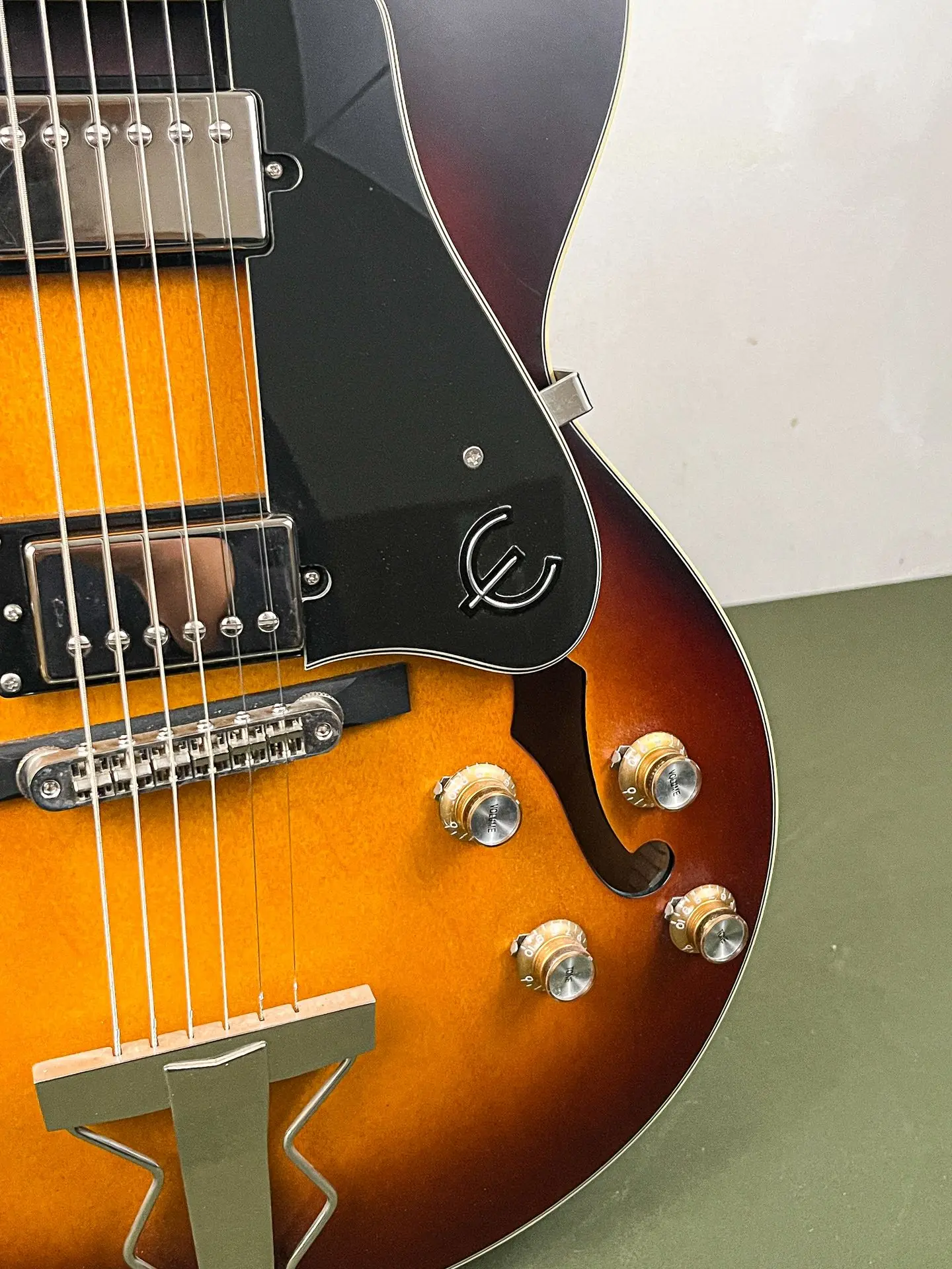 https://www.thestring.nl/web/image/product.image/2319/image_1920/
