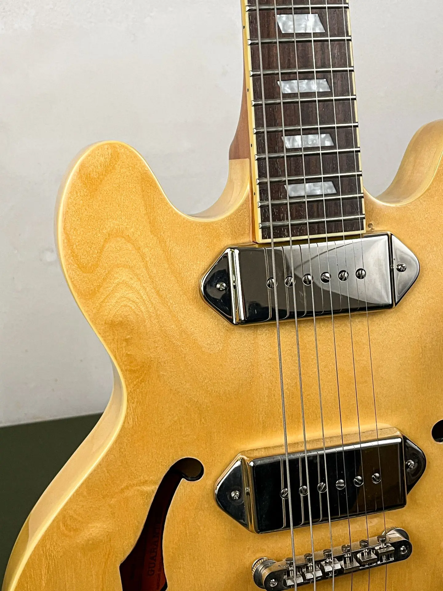 https://www.thestring.nl/web/image/product.image/2346/image_1920/
