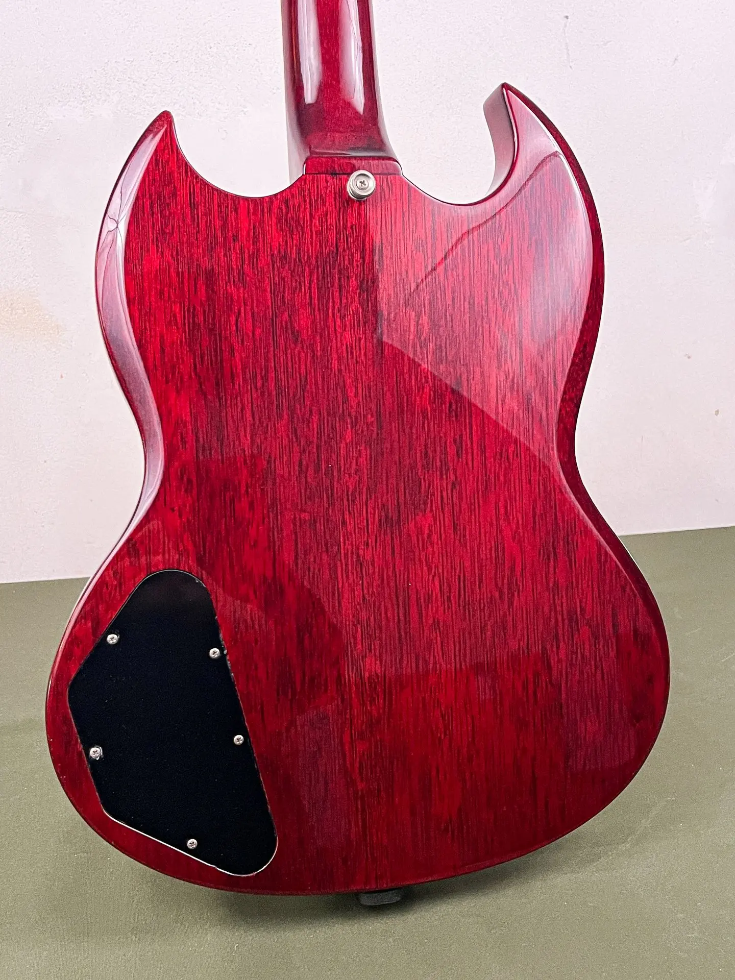 https://www.thestring.nl/web/image/product.image/2389/image_1920/
