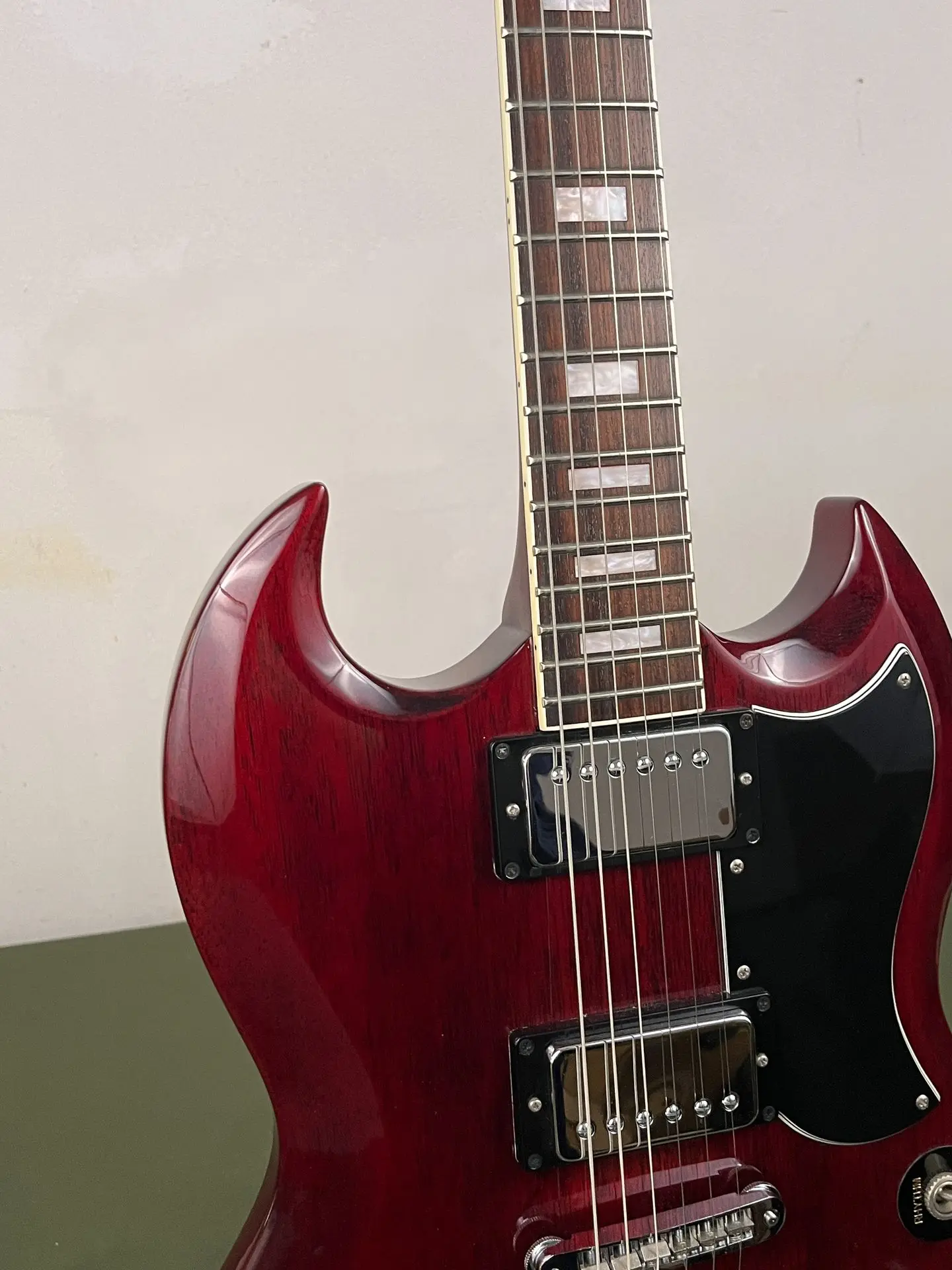 https://www.thestring.nl/web/image/product.image/2395/image_1920/