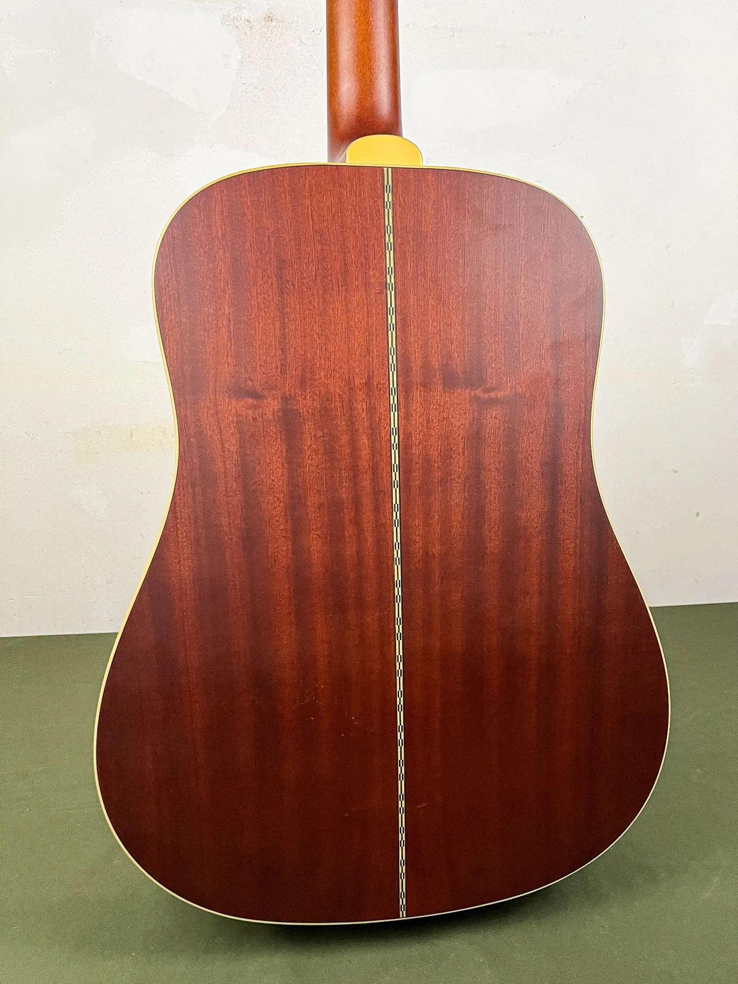 https://www.thestring.nl/web/image/product.image/2402/image_1920/