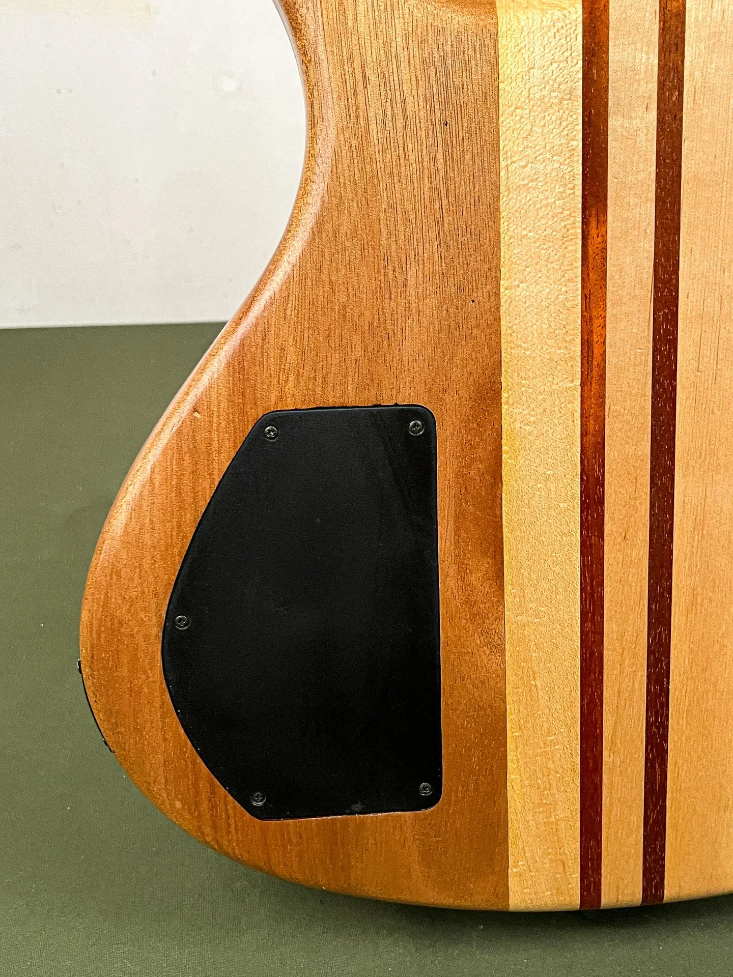 https://www.thestring.nl/web/image/product.image/2410/image_1920/