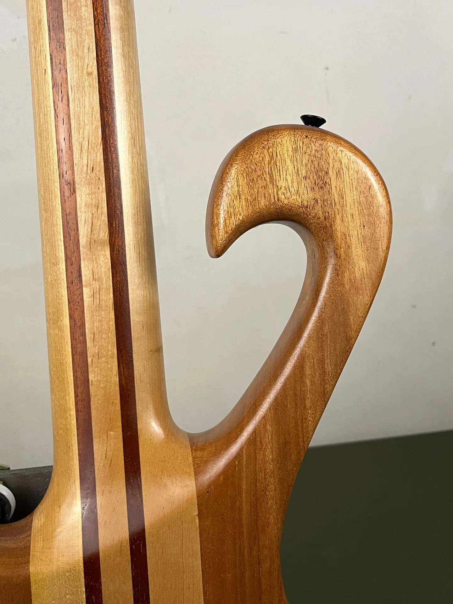 https://www.thestring.nl/web/image/product.image/2420/image_1920/
