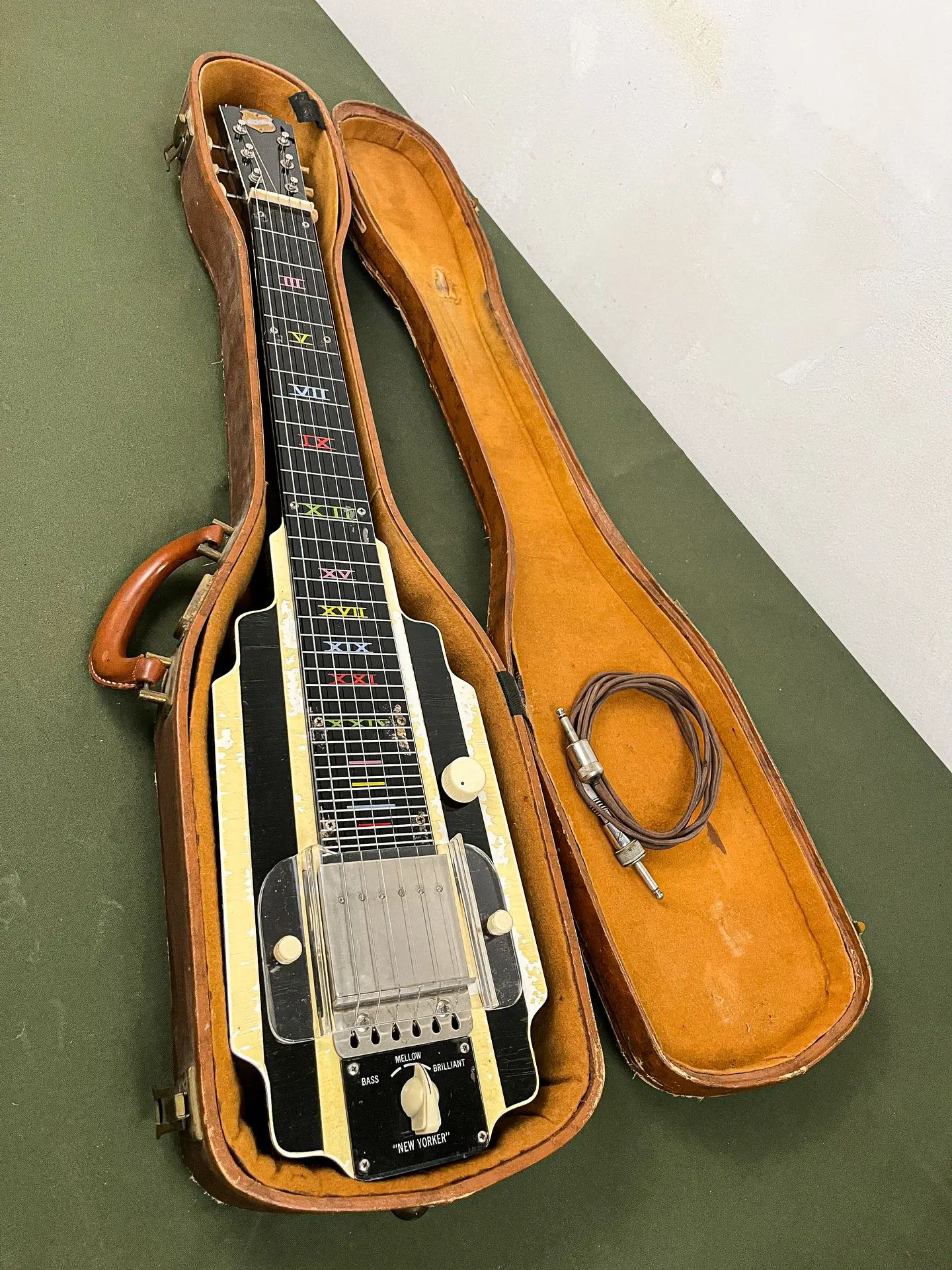 https://www.thestring.nl/web/image/product.image/2454/image_1920/