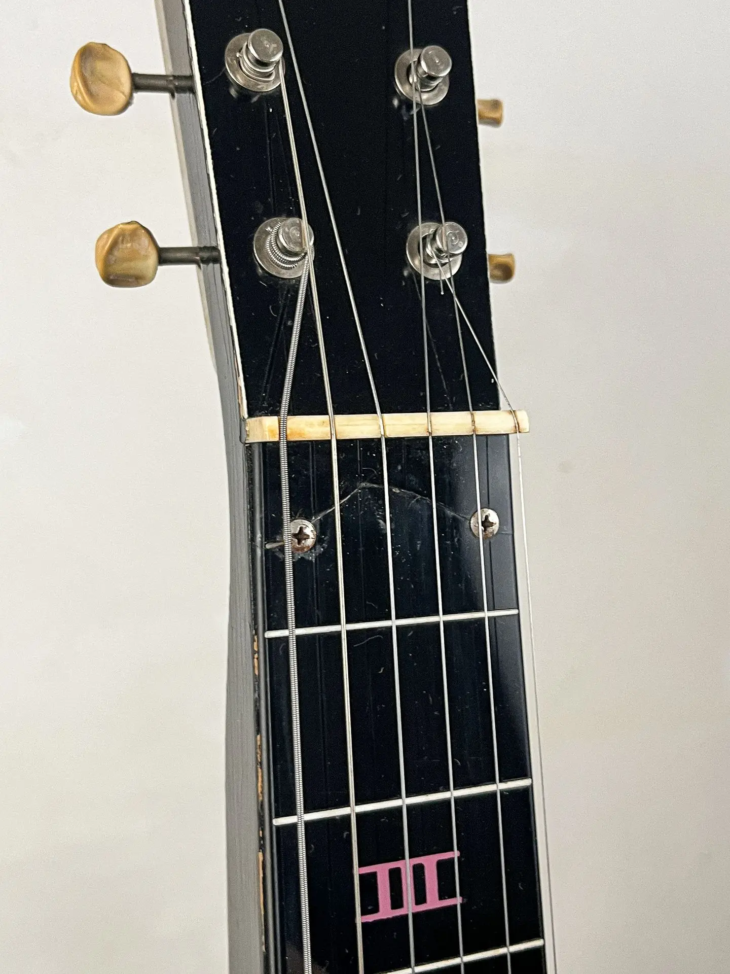 https://www.thestring.nl/web/image/product.image/2461/image_1920/