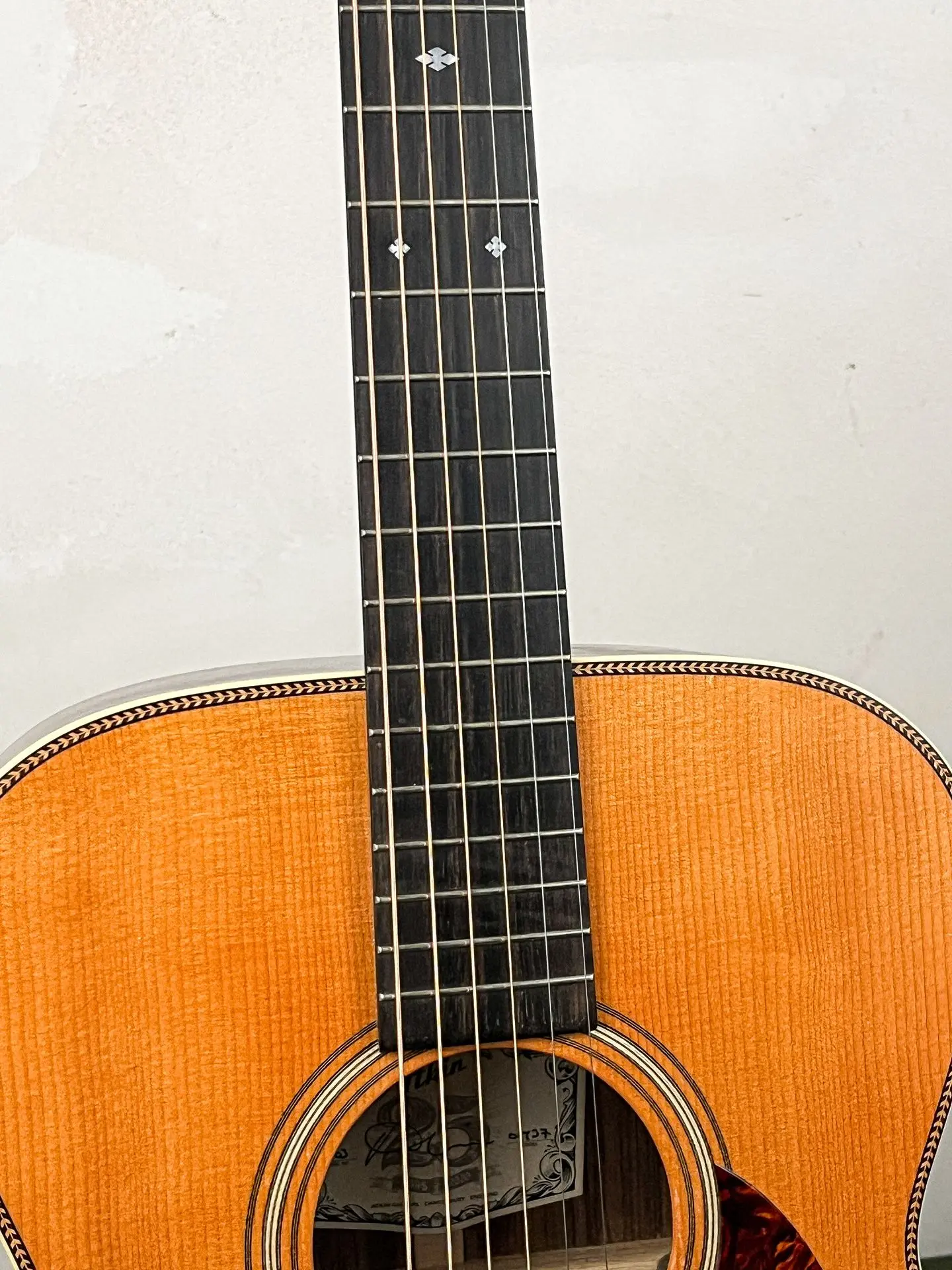 https://www.thestring.nl/web/image/product.image/2493/image_1920/
