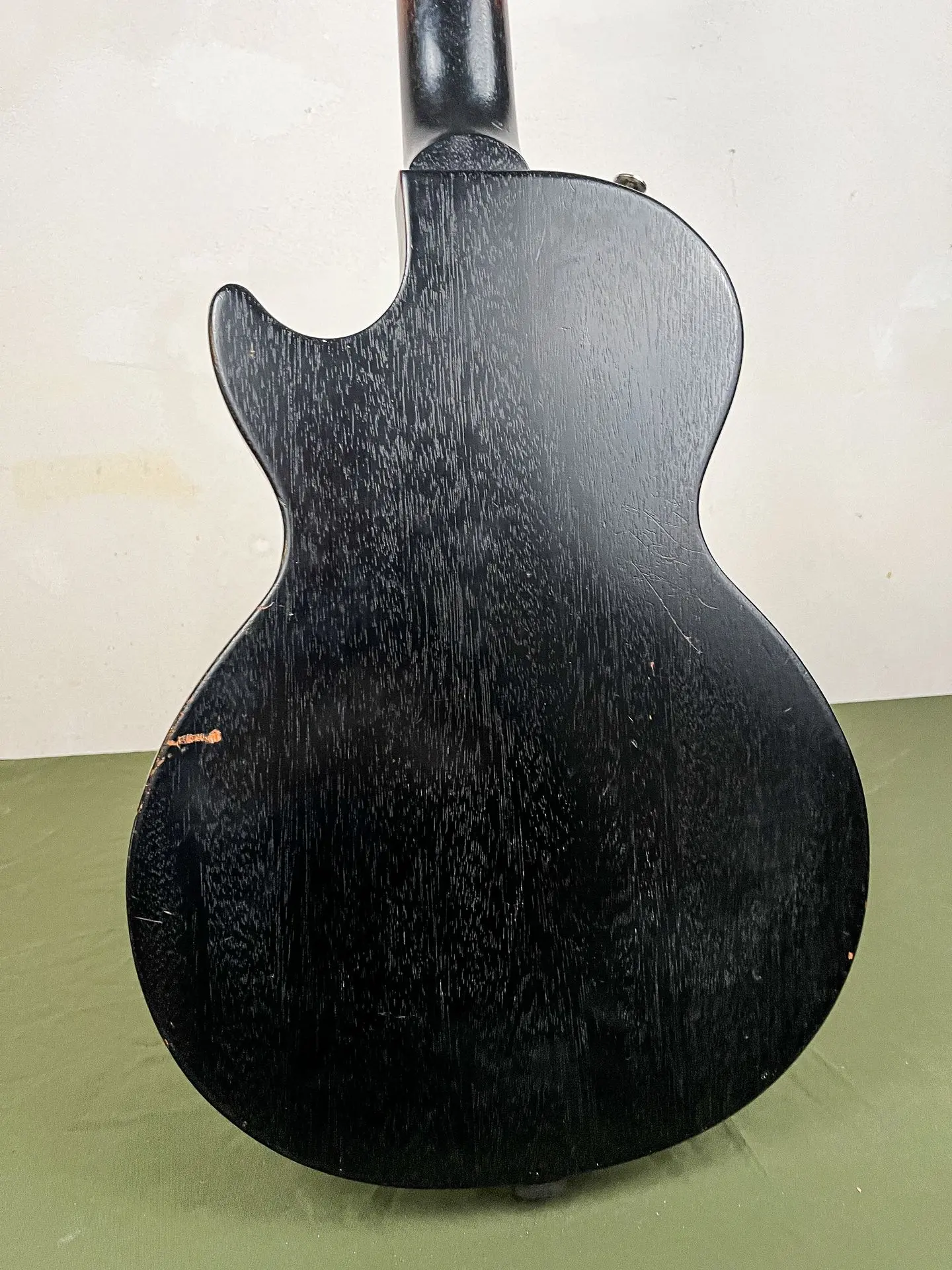 https://www.thestring.nl/web/image/product.image/2531/image_1920/