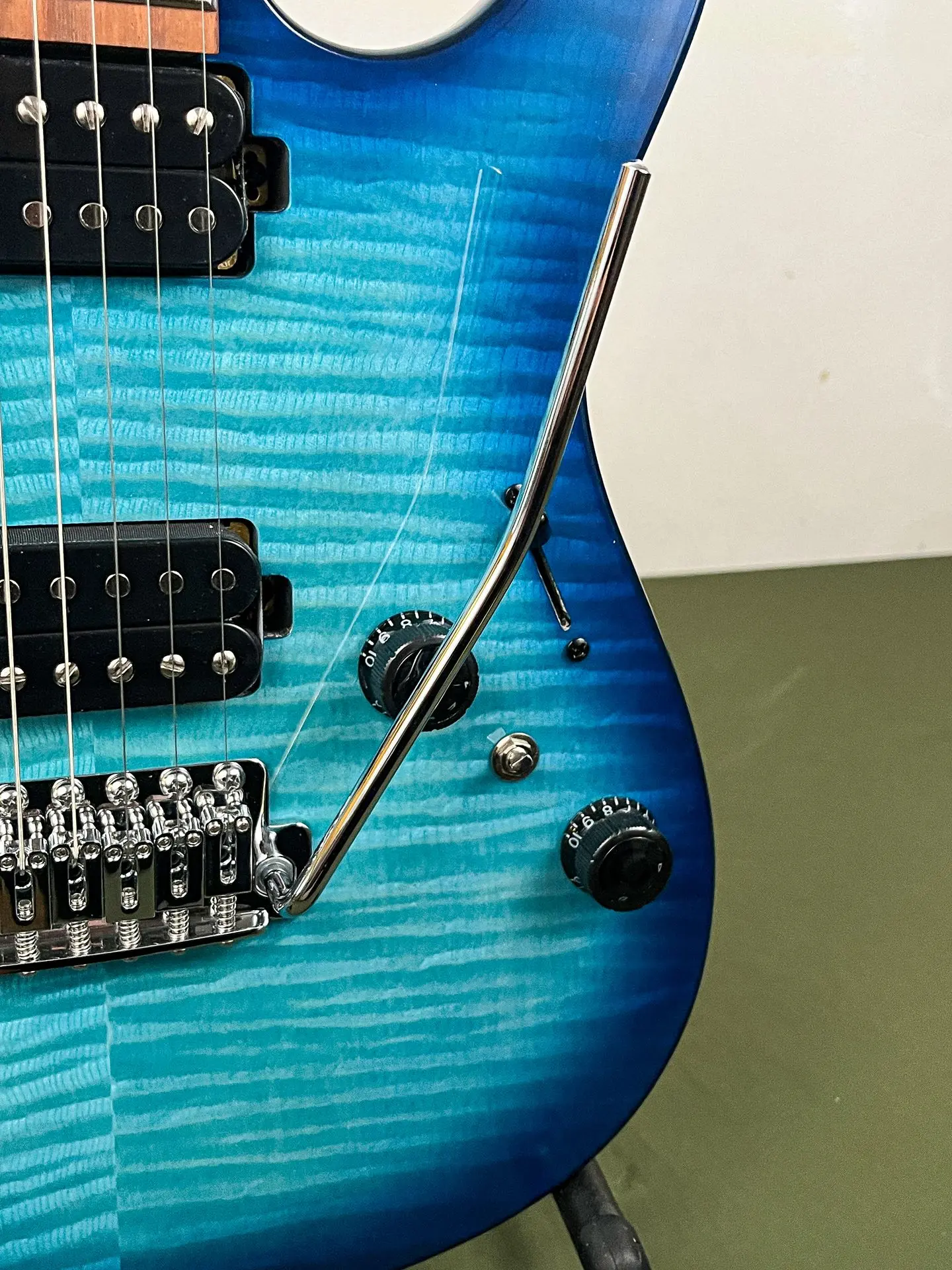 https://www.thestring.nl/web/image/product.image/2584/image_1920/