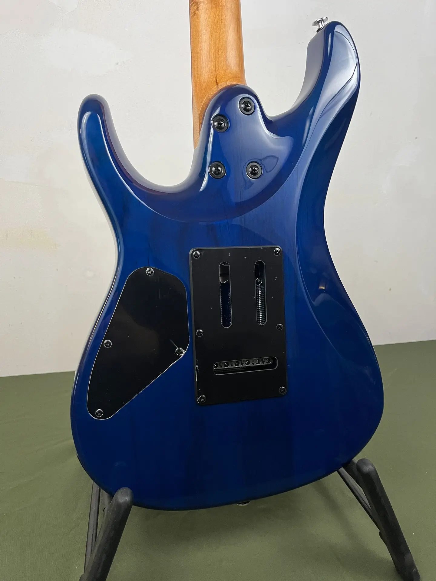 https://www.thestring.nl/web/image/product.image/2593/image_1920/