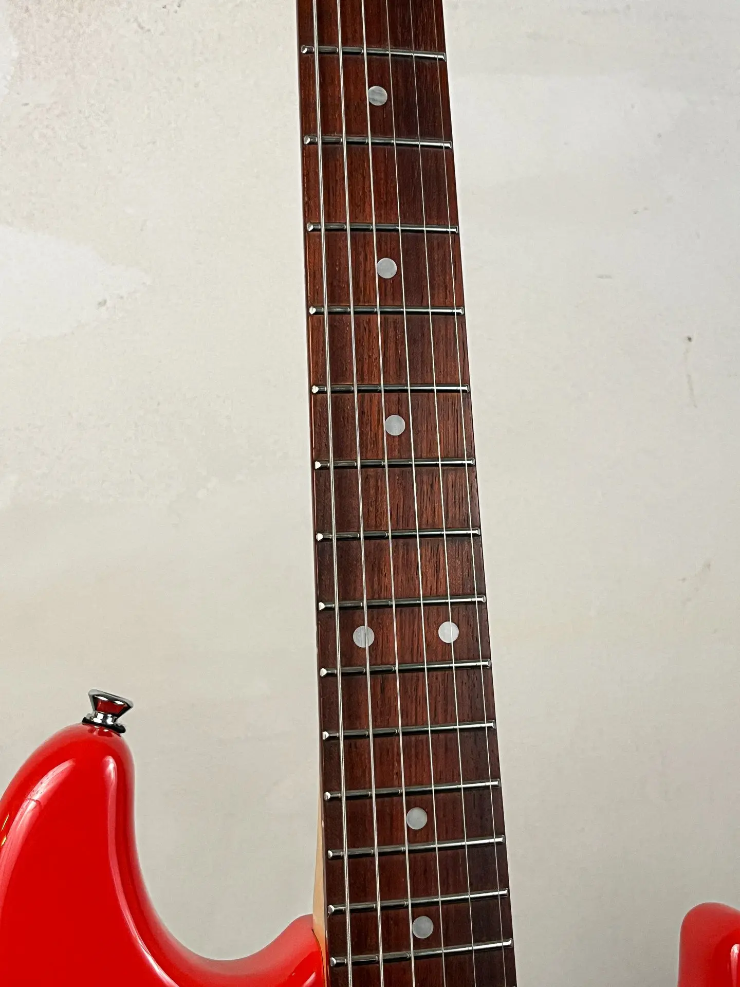 https://www.thestring.nl/web/image/product.image/2694/image_1920/