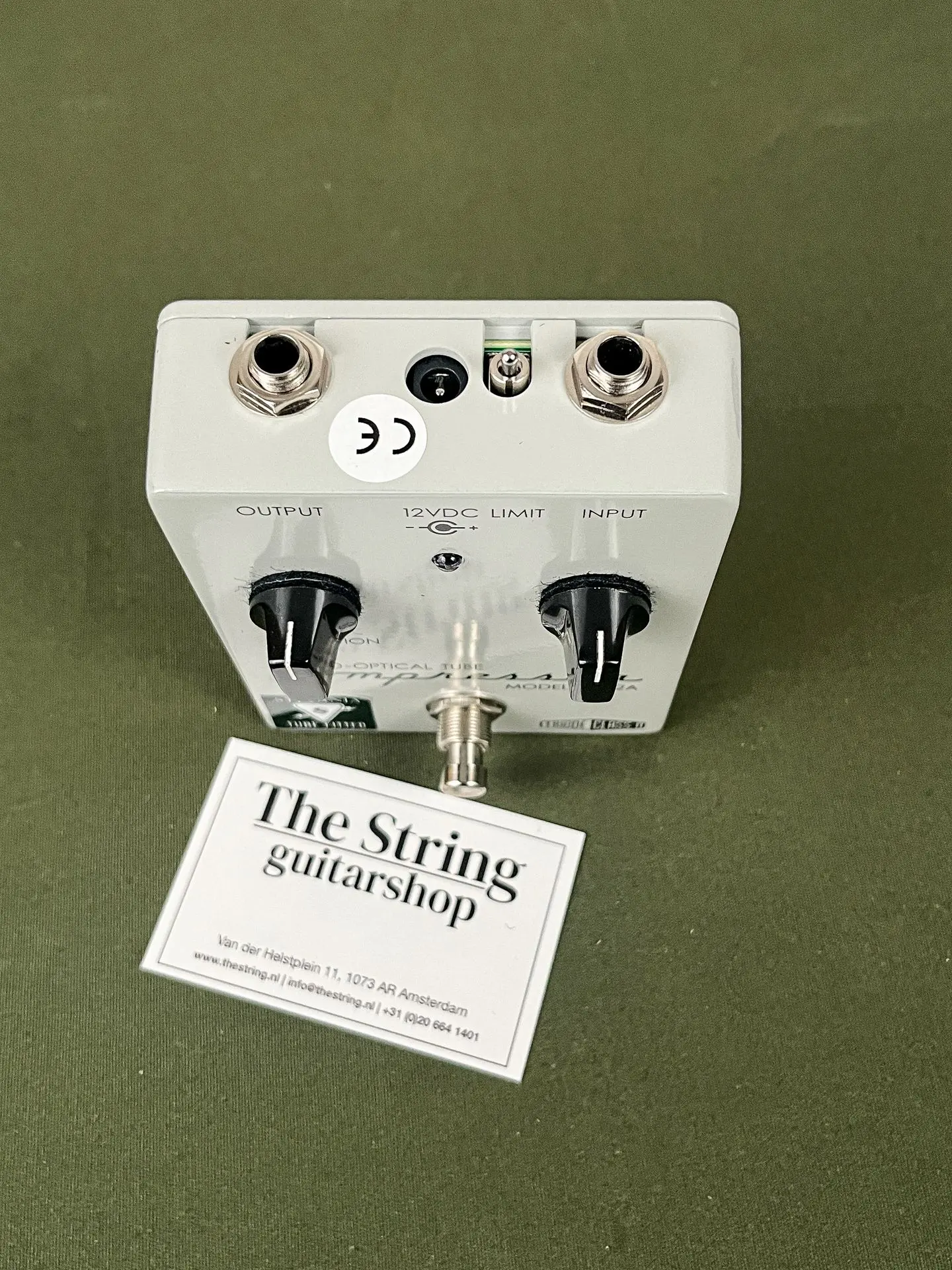 https://www.thestring.nl/web/image/product.image/2744/image_1920/