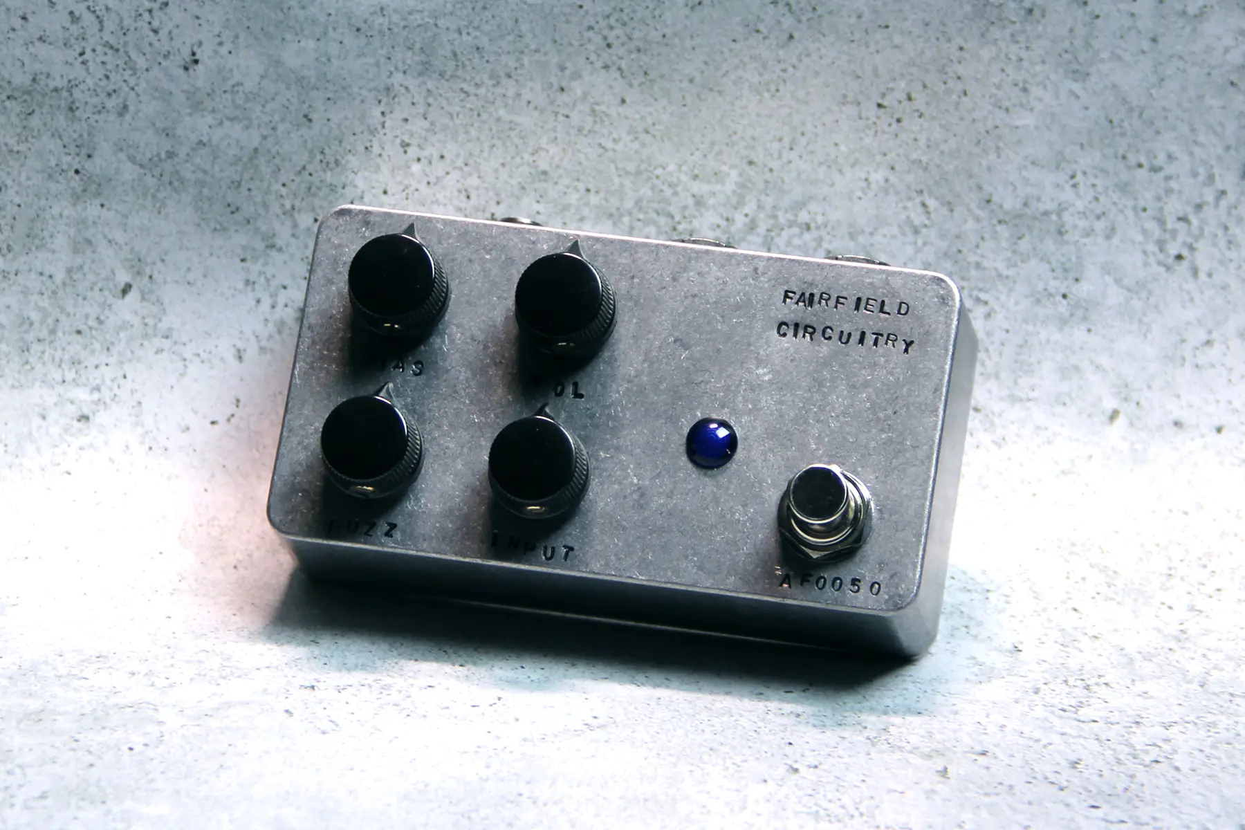 https://www.thestring.nl/web/image/product.image/374/image_1920/