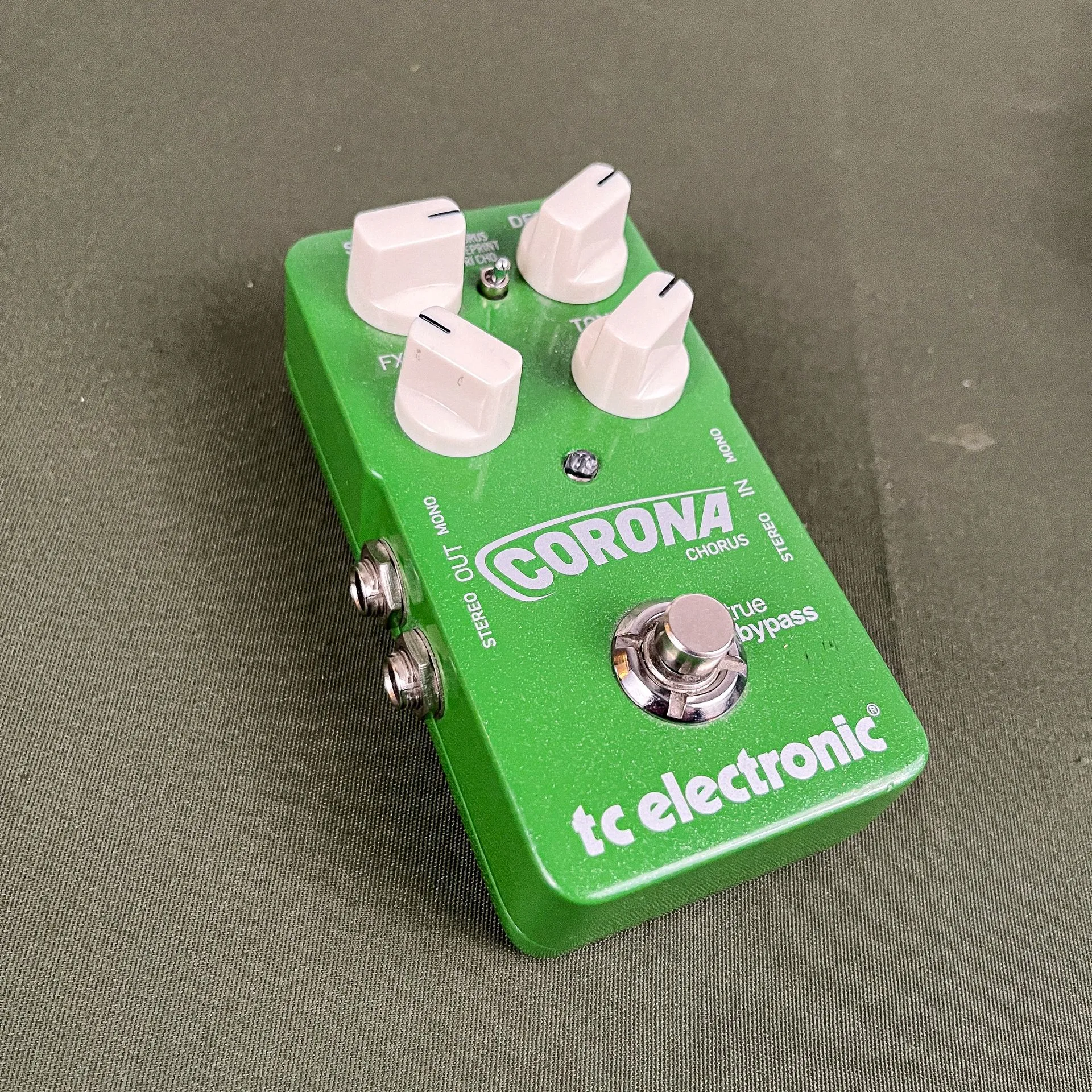 https://www.thestring.nl/web/image/product.image/4035/image_1920/