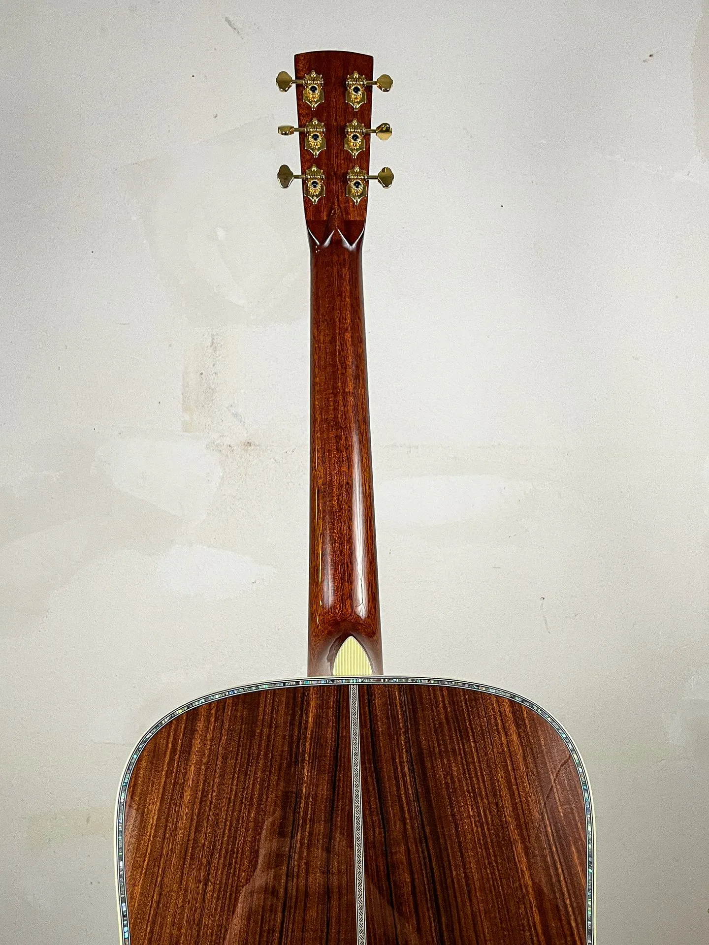 https://www.thestring.nl/web/image/product.image/4281/image_1920/