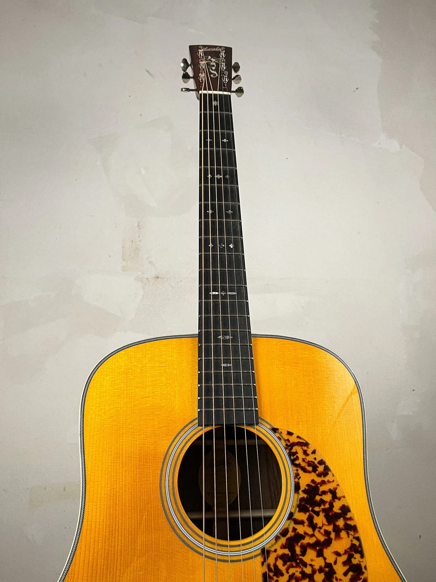 https://www.thestring.nl/web/image/product.image/4292/image_1920/