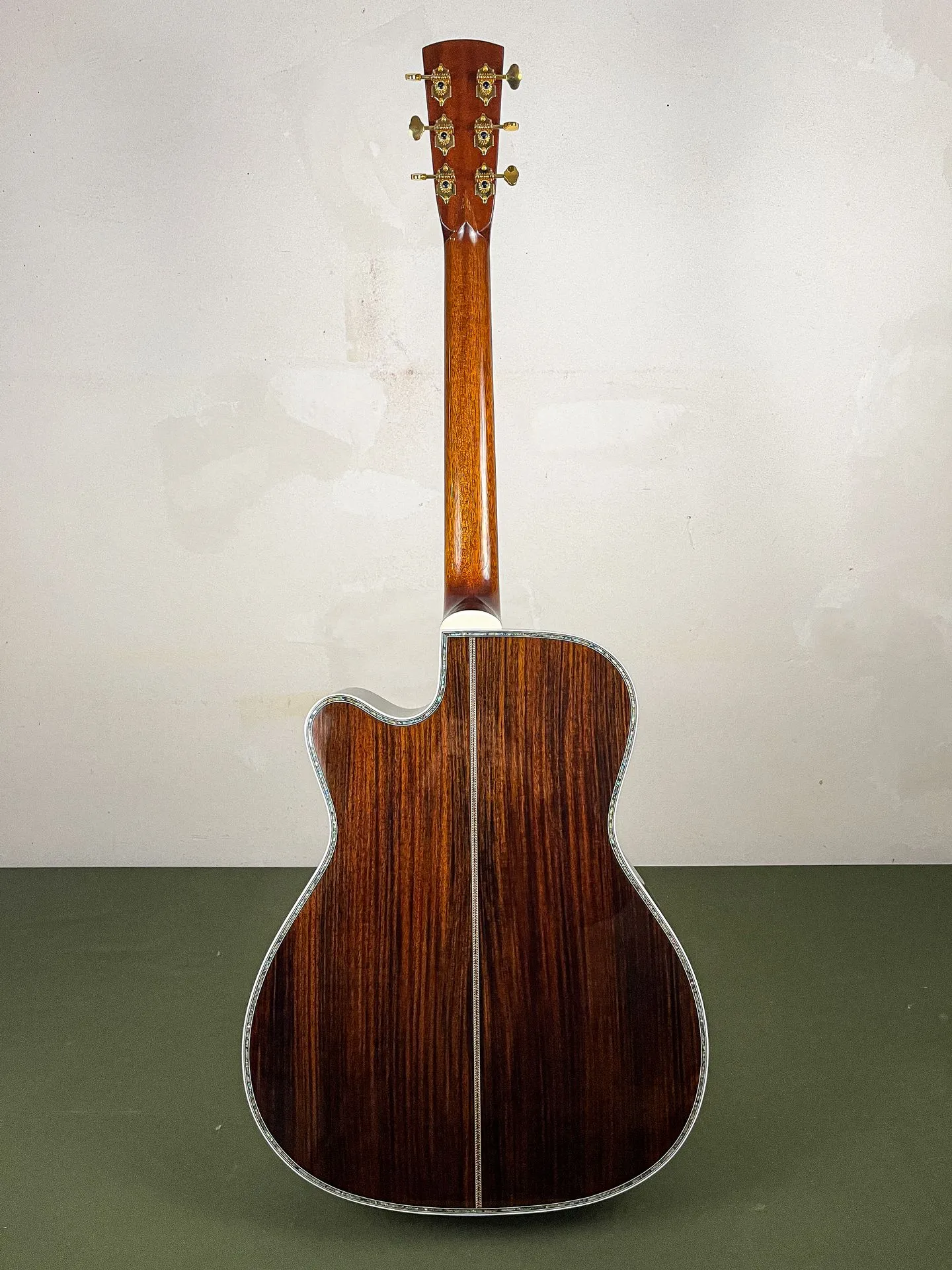 https://www.thestring.nl/web/image/product.image/4298/image_1920/