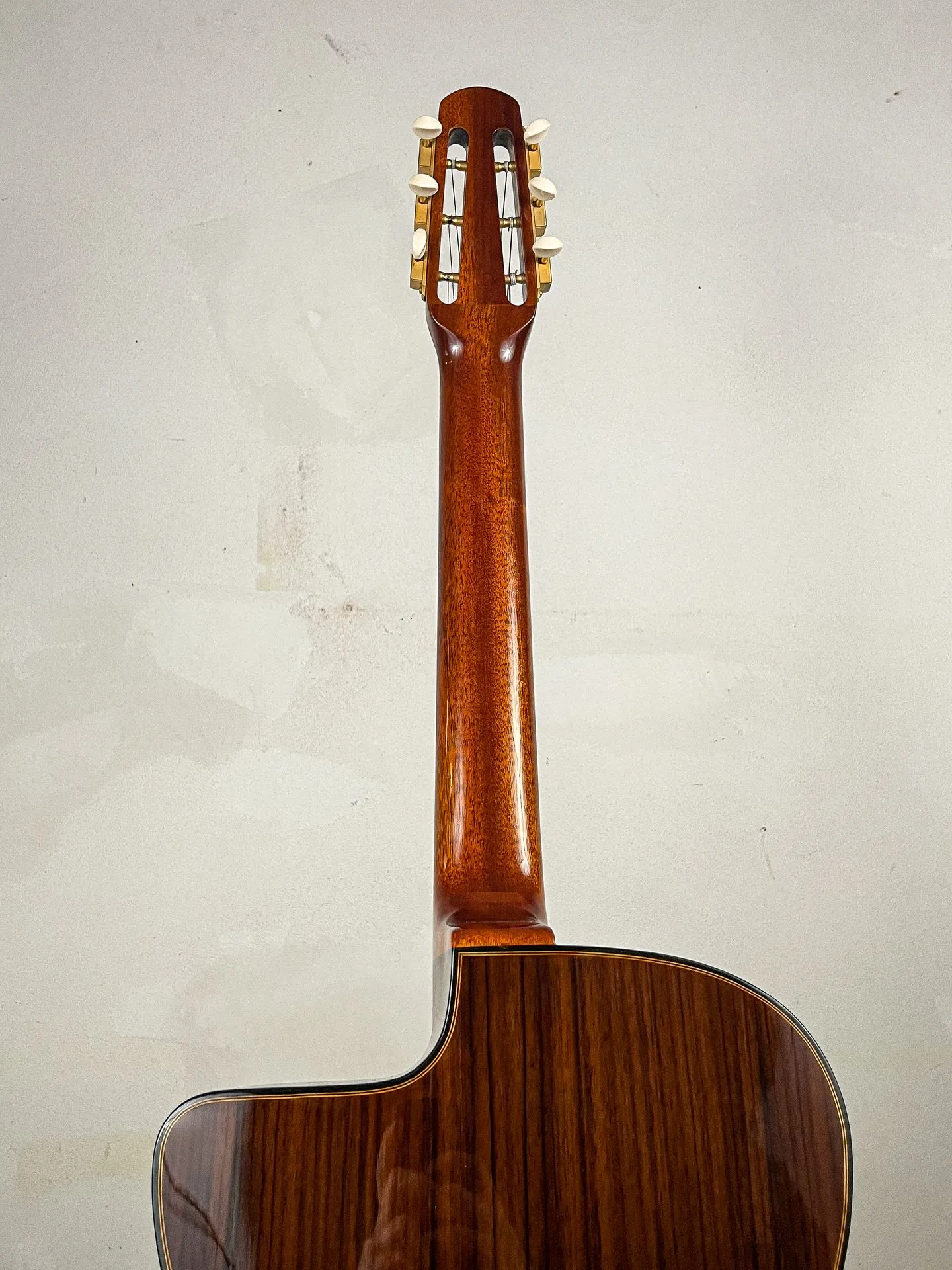 https://www.thestring.nl/web/image/product.image/4321/image_1920/