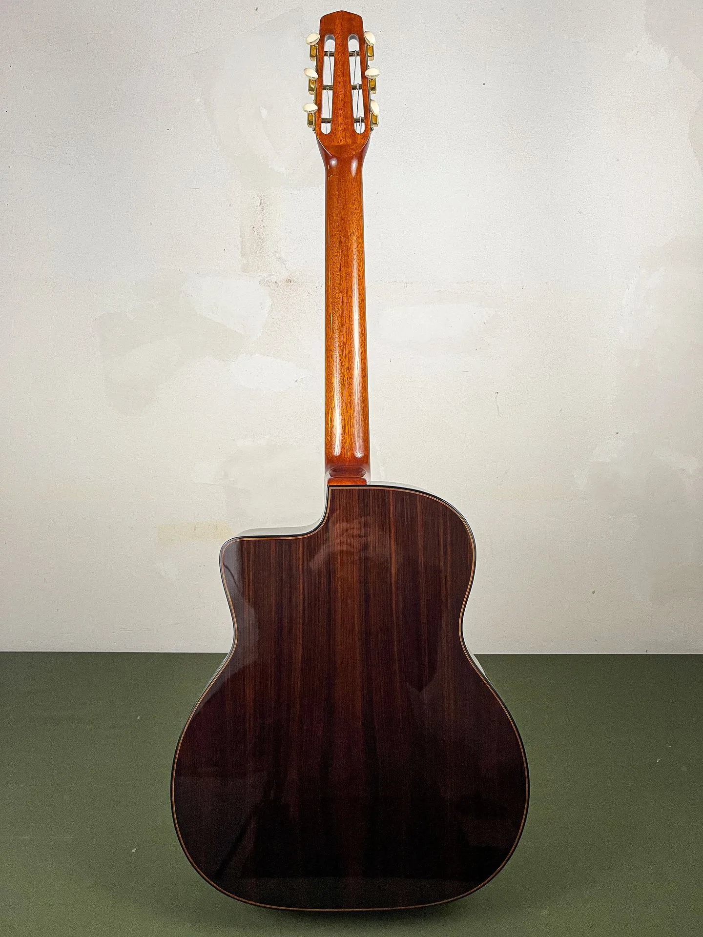 https://www.thestring.nl/web/image/product.image/4326/image_1920/