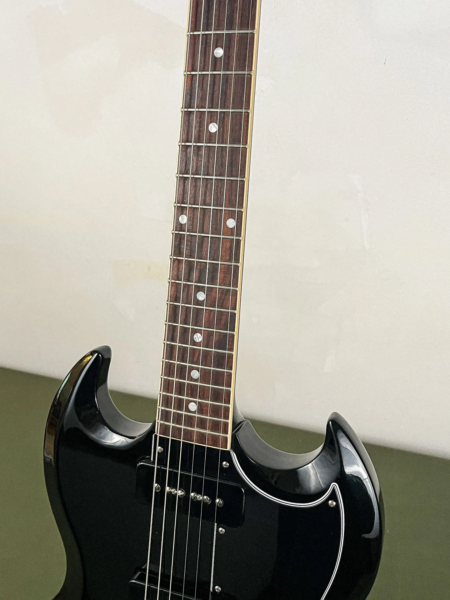 https://www.thestring.nl/web/image/product.image/4378/image_1920/