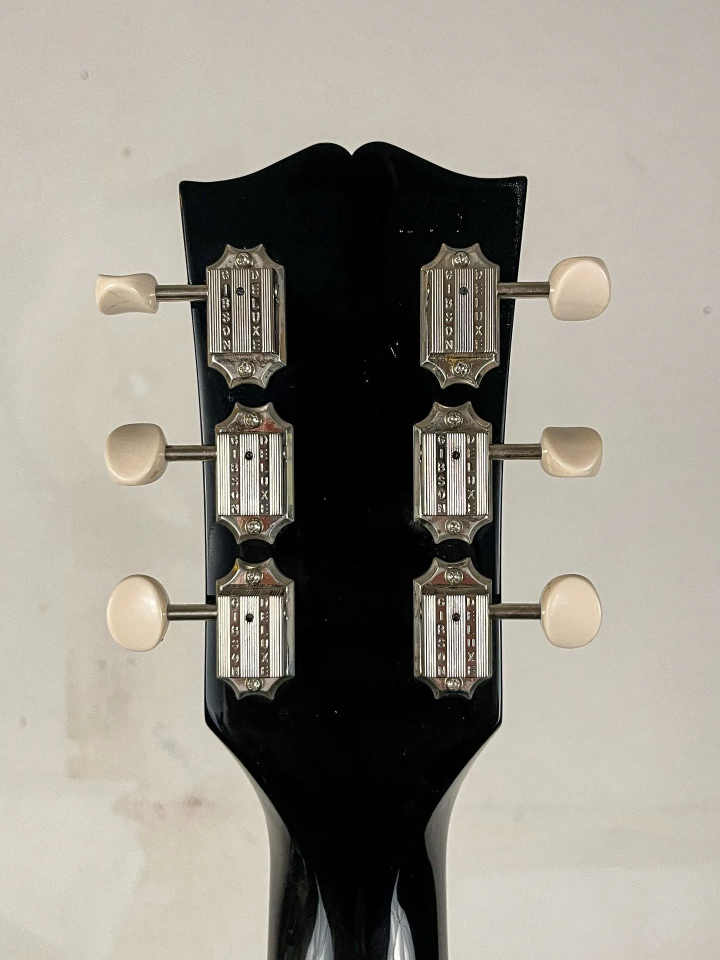 https://www.thestring.nl/web/image/product.image/4388/image_1920/