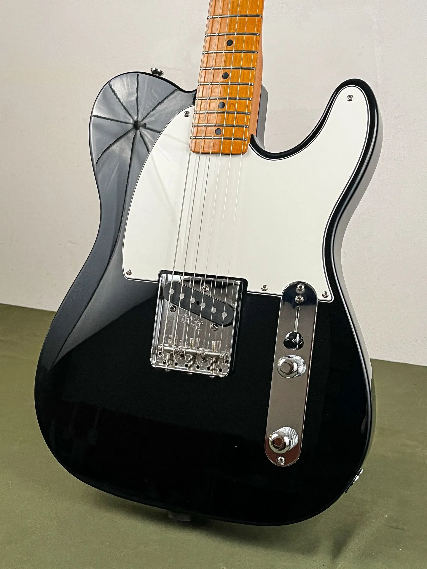 https://www.thestring.nl/web/image/product.image/4527/image_1920/