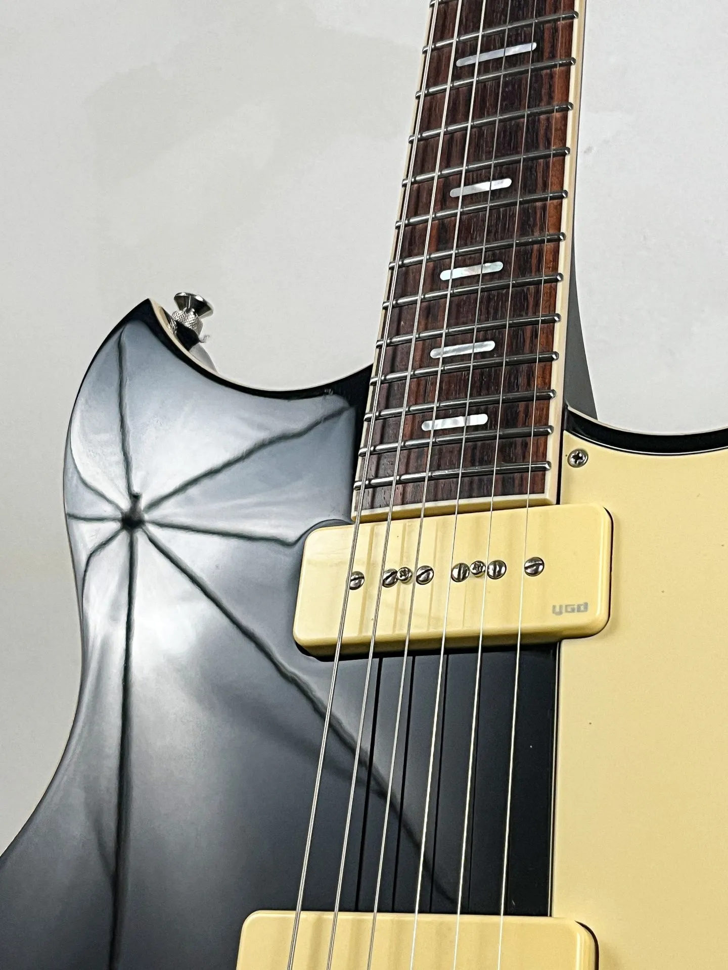 https://www.thestring.nl/web/image/product.image/4554/image_1920/