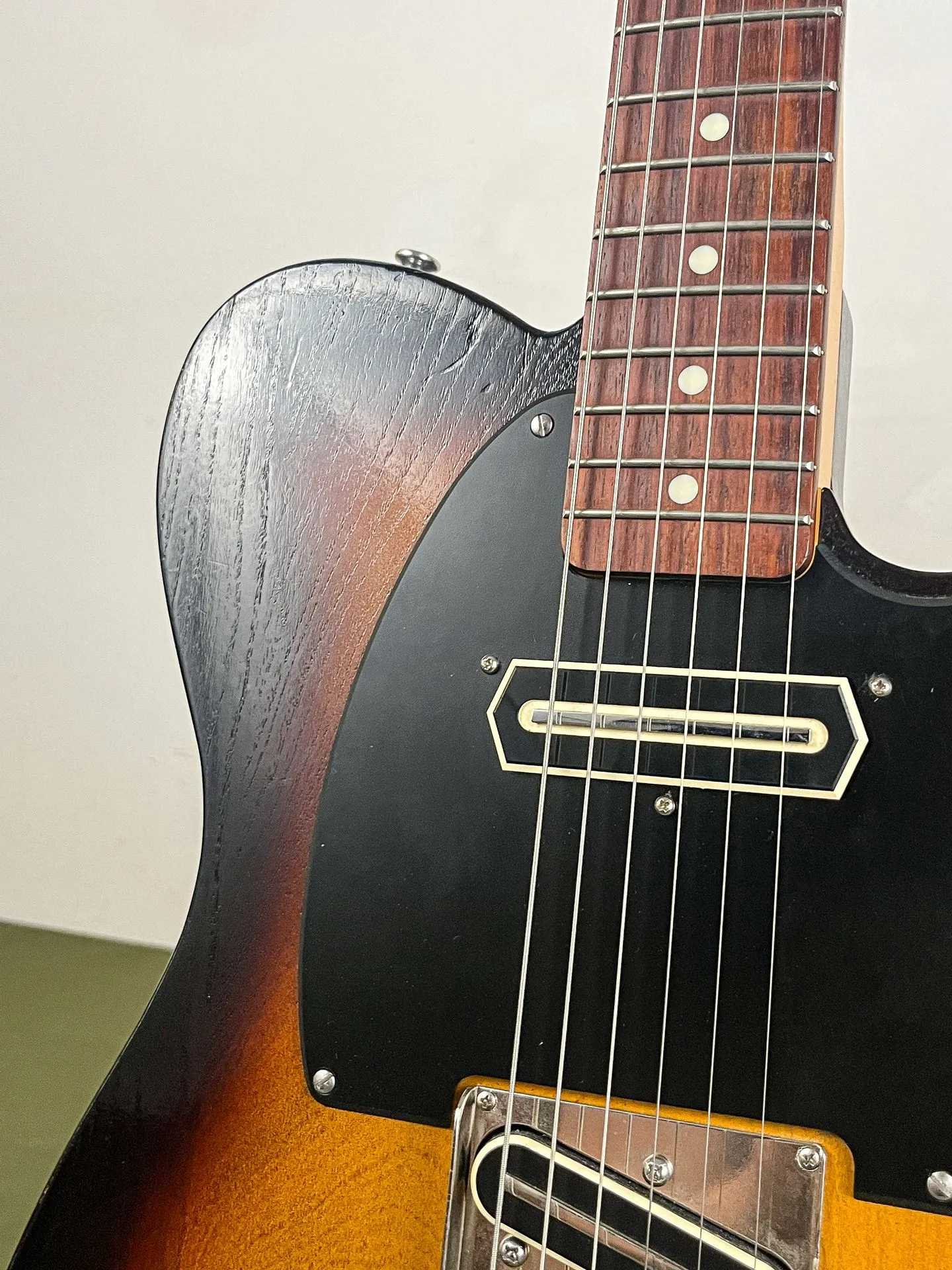 https://www.thestring.nl/web/image/product.image/4569/image_1920/