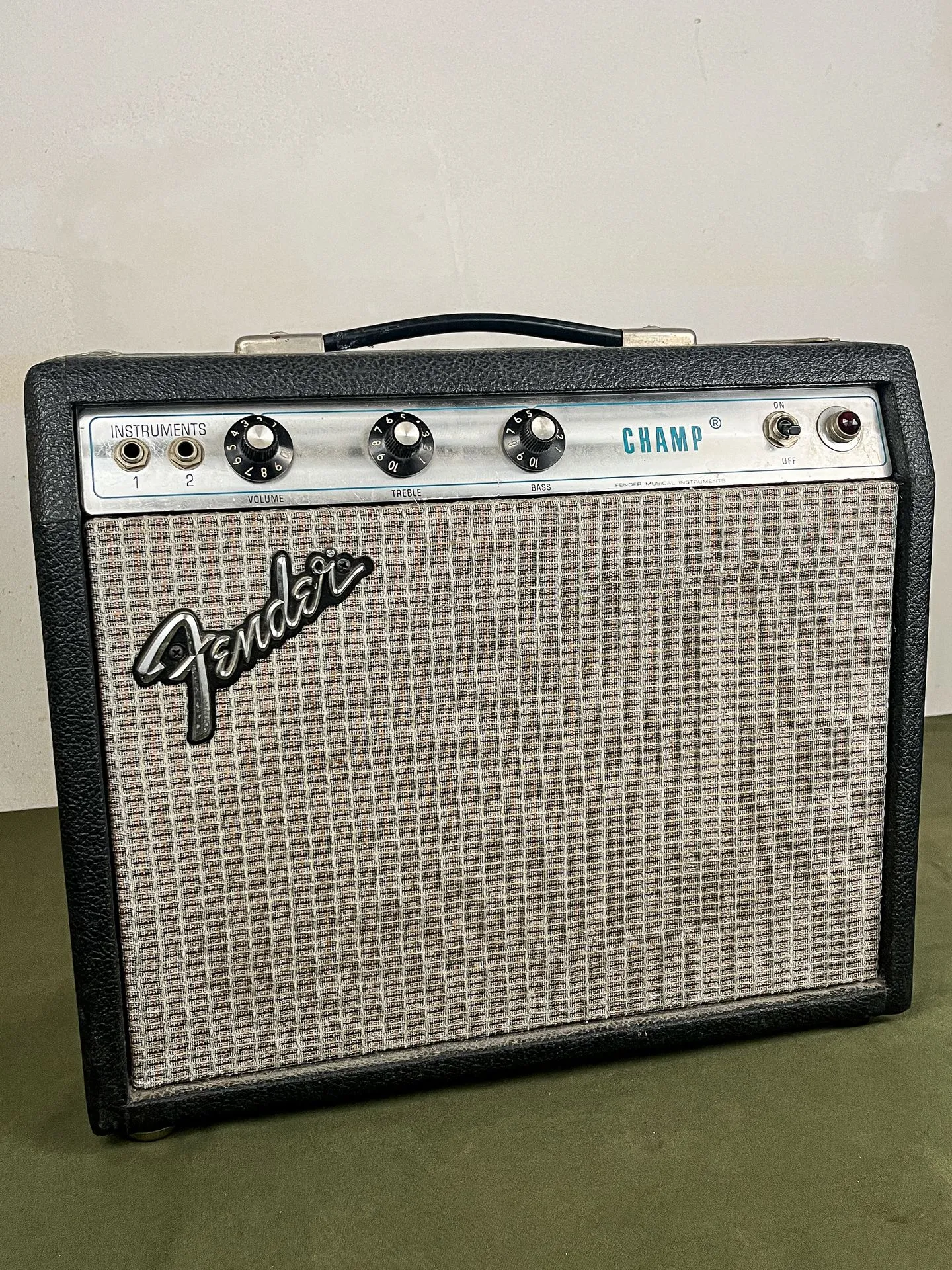 https://www.thestring.nl/web/image/product.image/4670/image_1920/