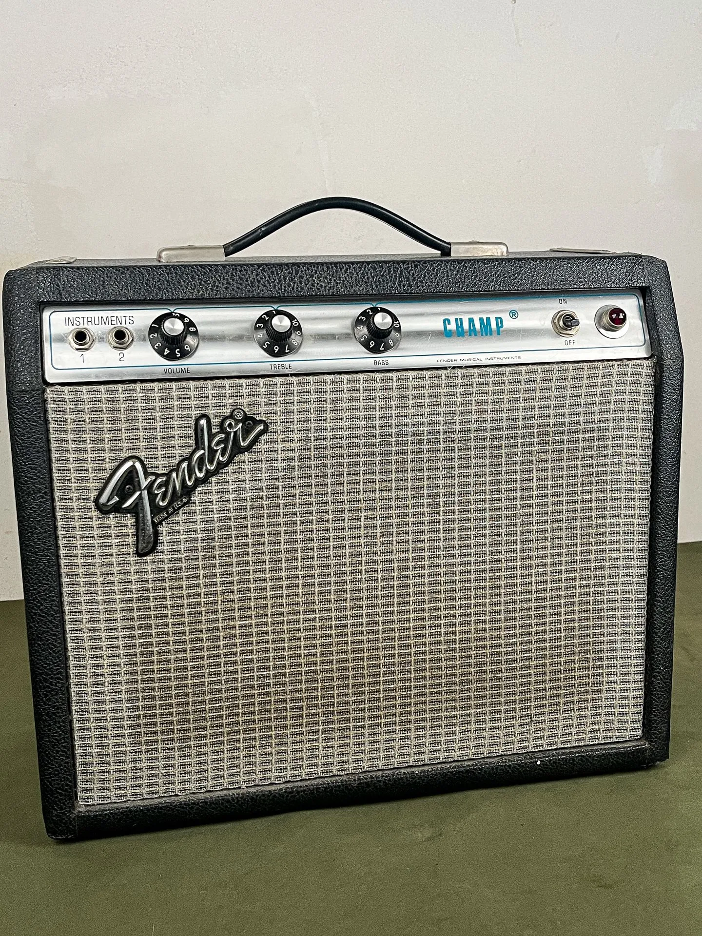 https://www.thestring.nl/web/image/product.image/4678/image_1920/