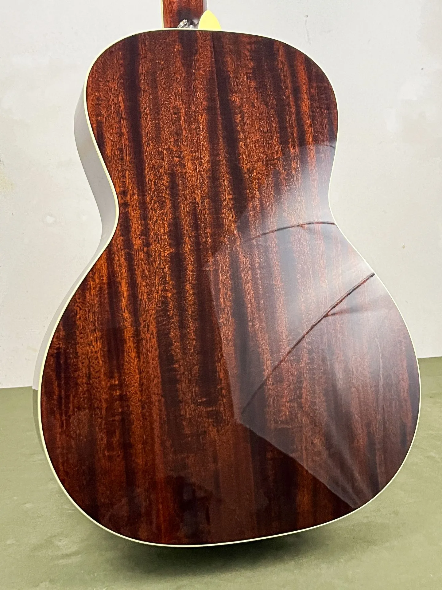 https://www.thestring.nl/web/image/product.image/4707/image_1920/