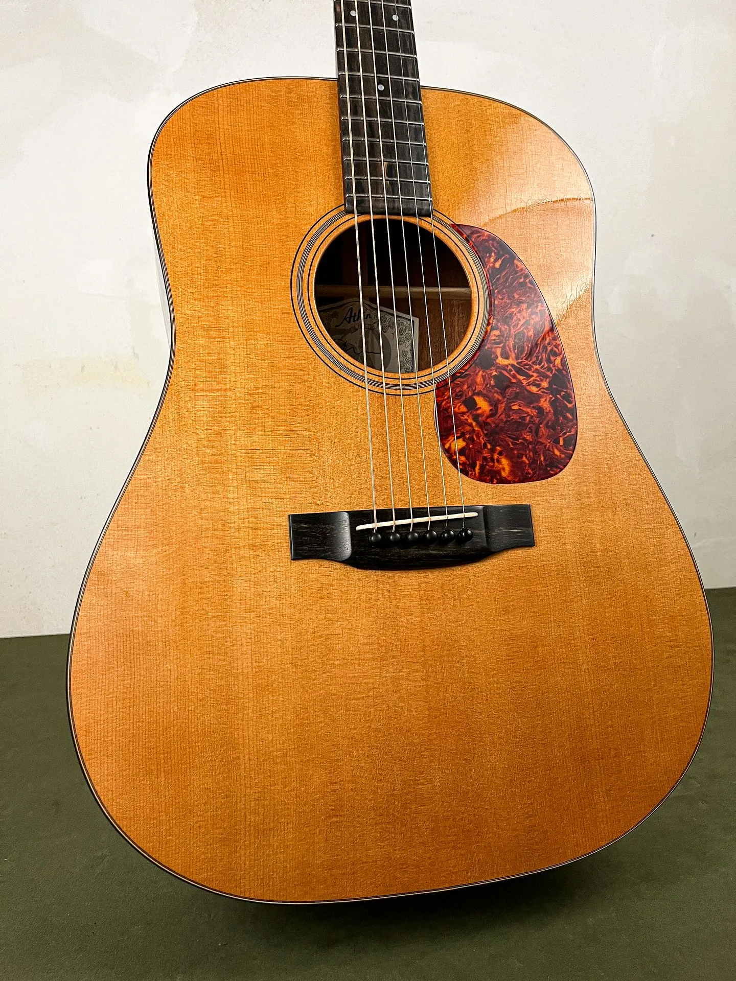 https://www.thestring.nl/web/image/product.image/4800/image_1920/