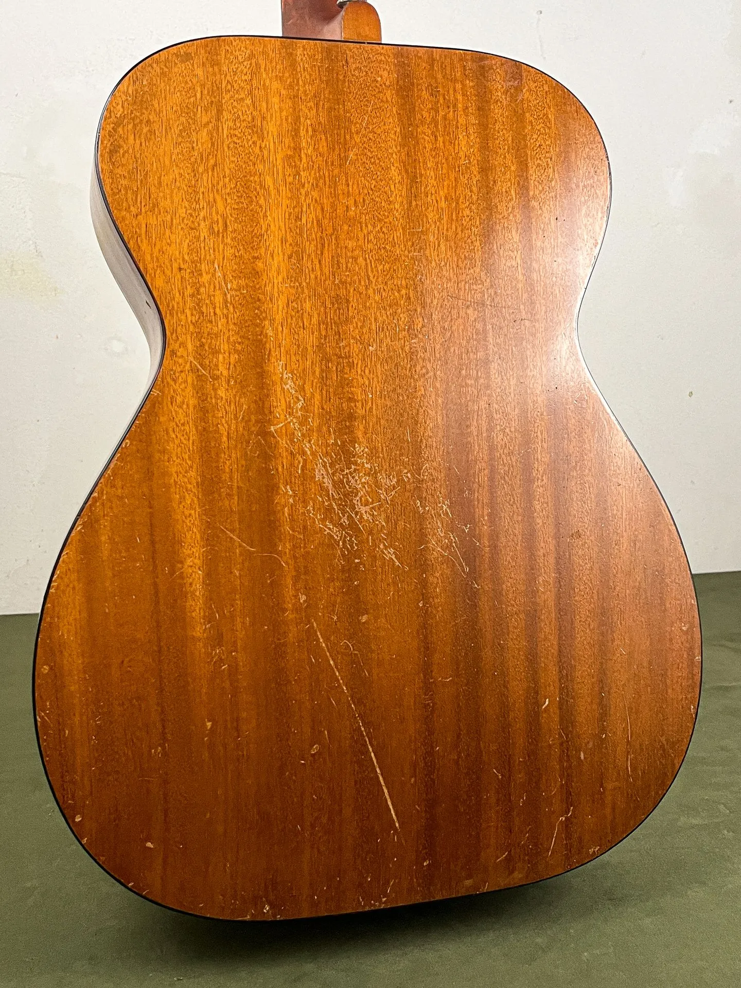 https://www.thestring.nl/web/image/product.image/4826/image_1920/