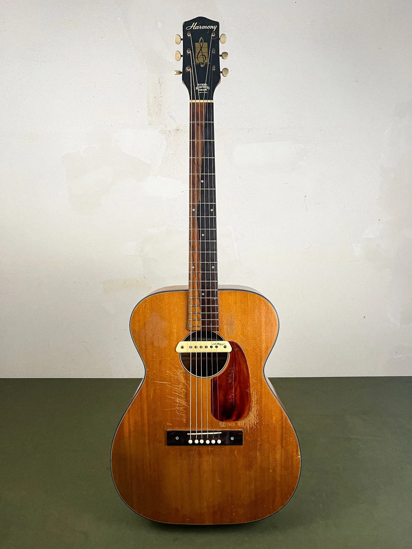 https://www.thestring.nl/web/image/product.image/4830/image_1920/