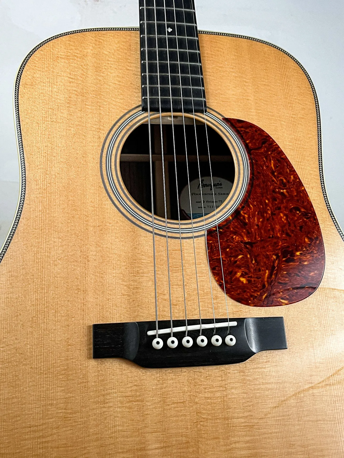 https://www.thestring.nl/web/image/product.image/4864/image_1920/