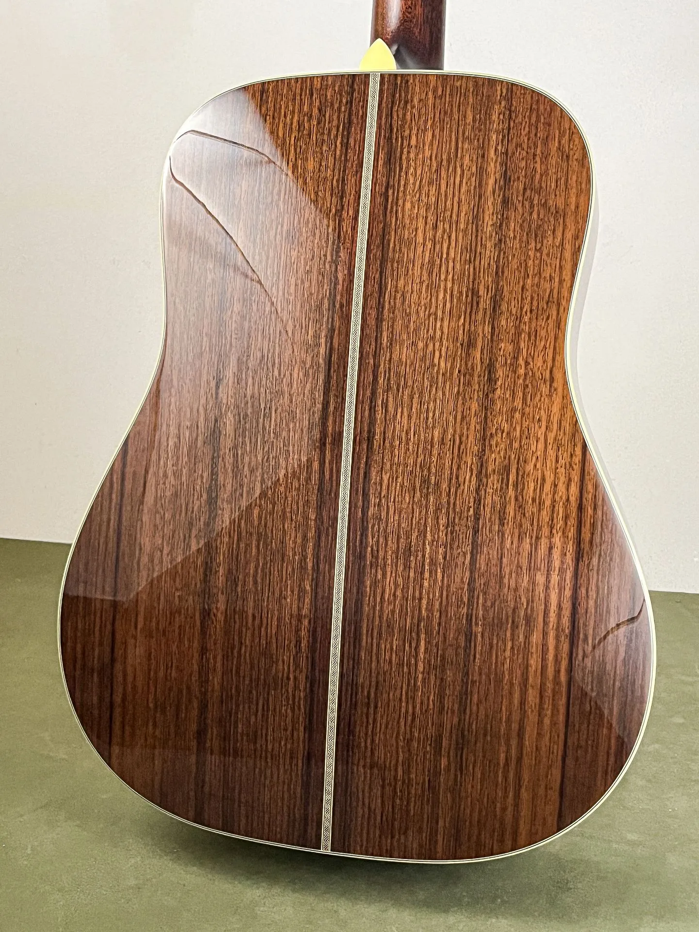 https://www.thestring.nl/web/image/product.image/4870/image_1920/