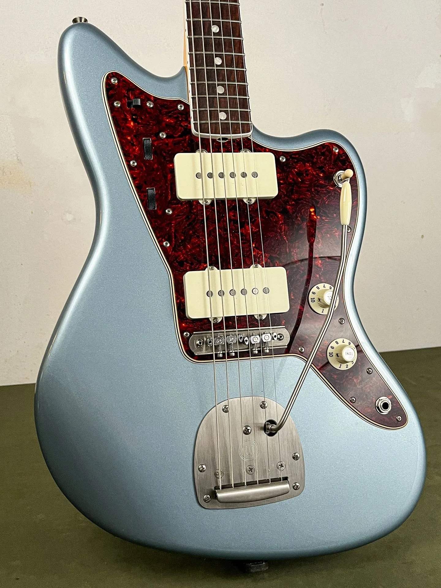 https://www.thestring.nl/web/image/product.image/4880/image_1920/