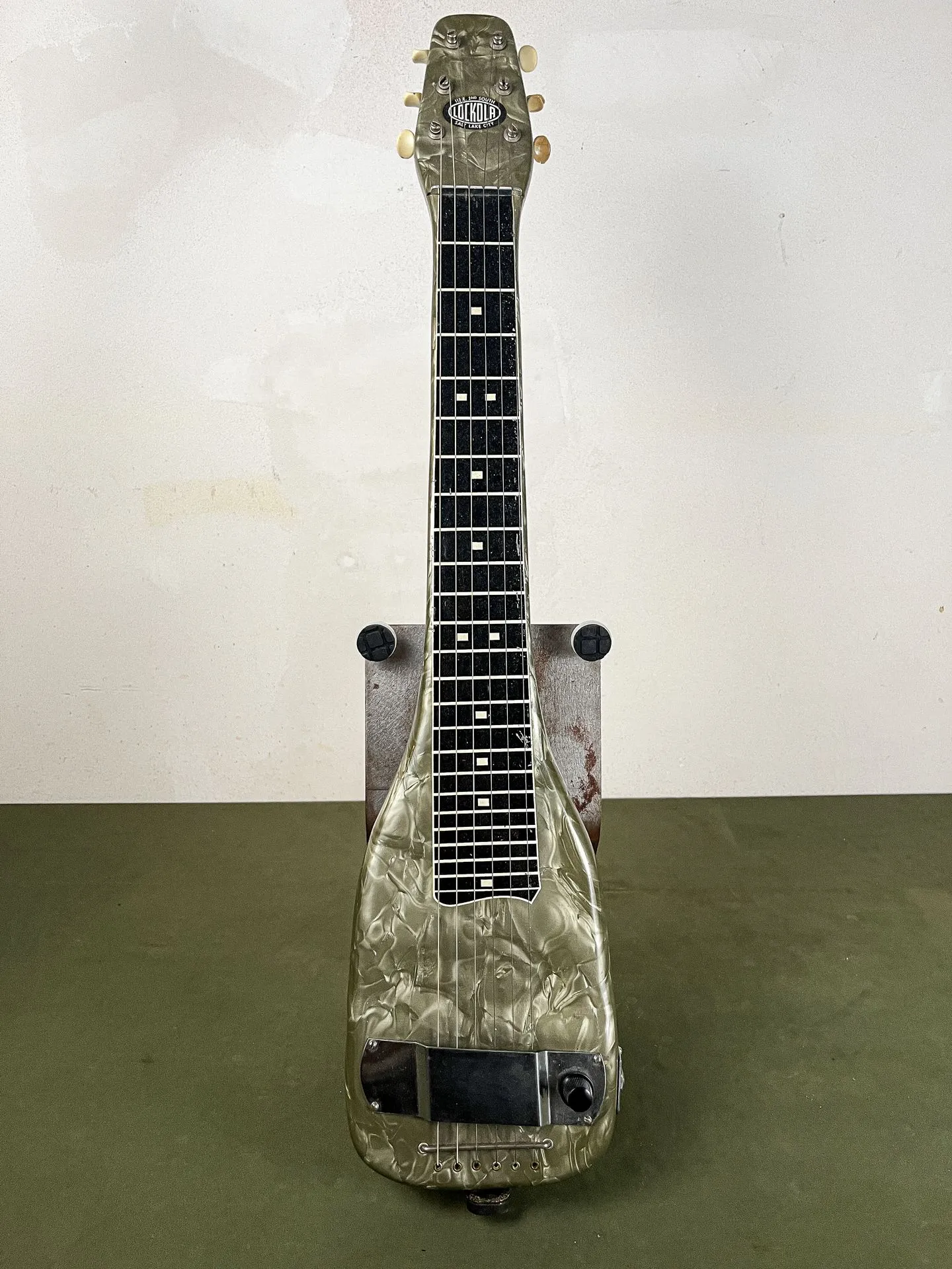 https://www.thestring.nl/web/image/product.image/4907/image_1920/