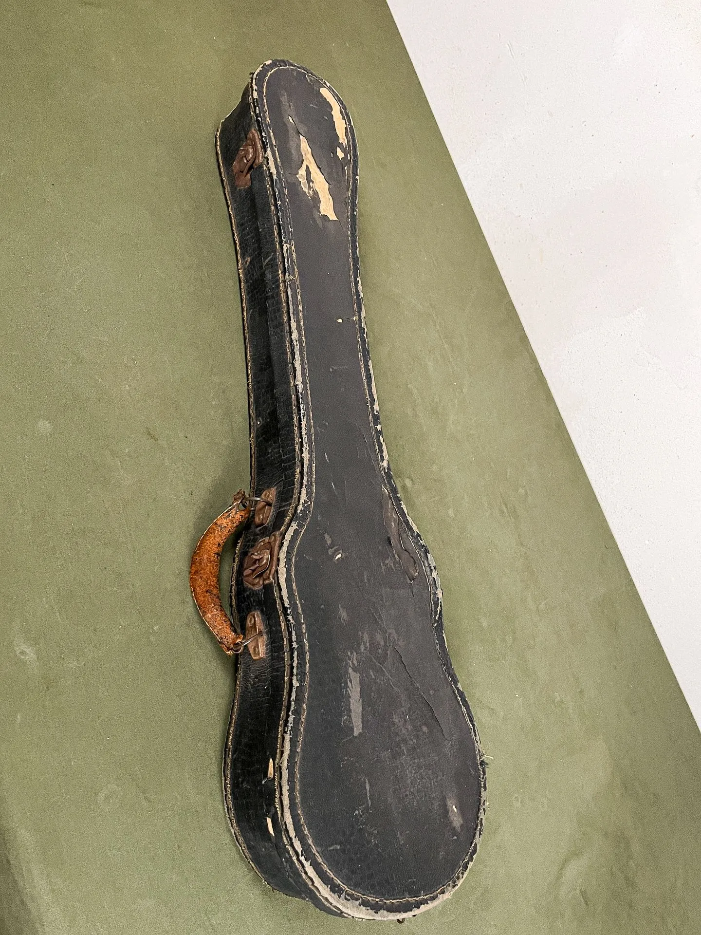 https://www.thestring.nl/web/image/product.image/4908/image_1920/