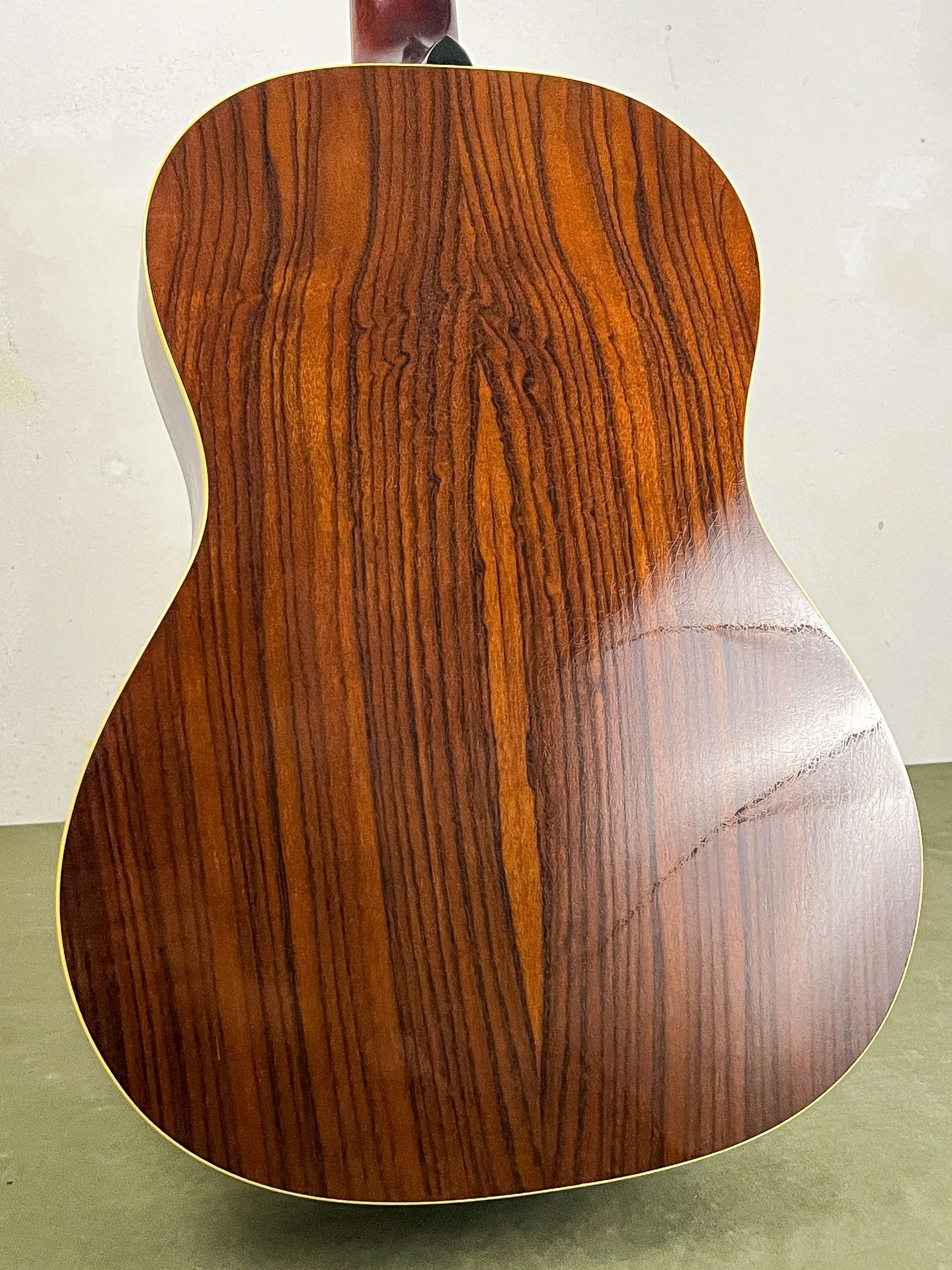 https://www.thestring.nl/web/image/product.image/4931/image_1920/