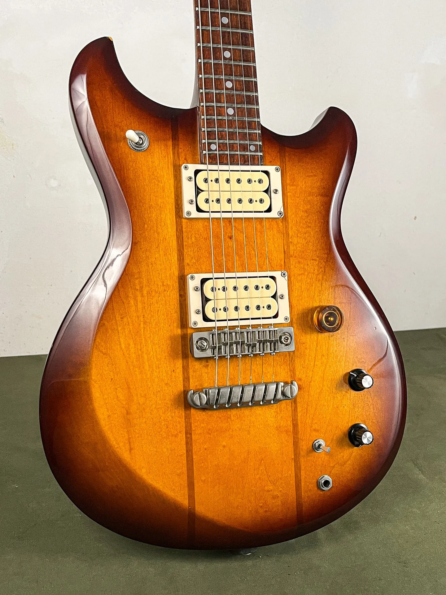 https://www.thestring.nl/web/image/product.image/4967/image_1920/
