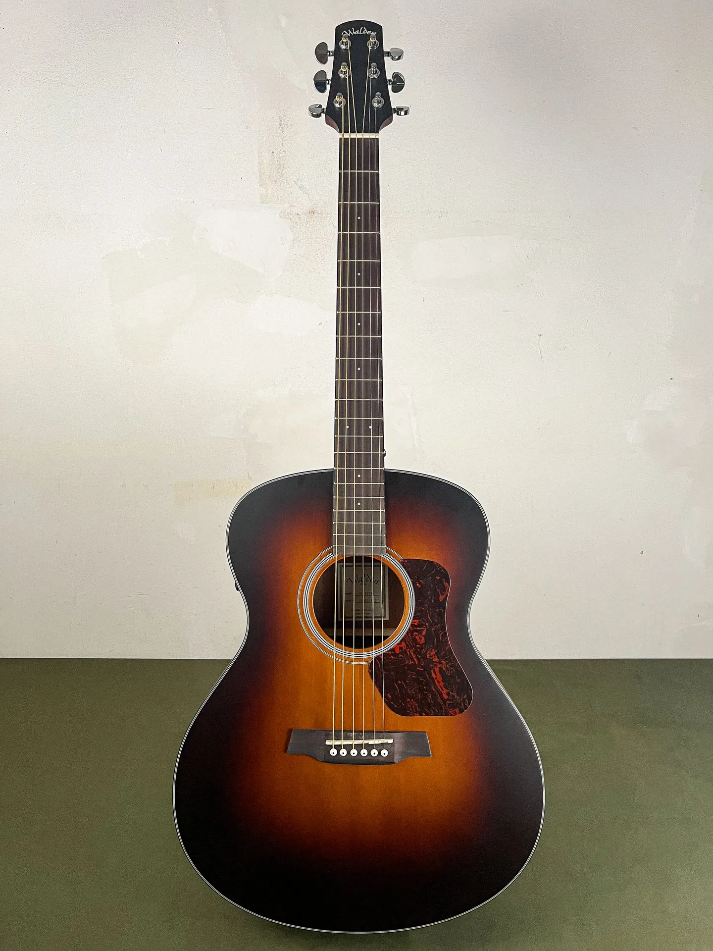 https://www.thestring.nl/web/image/product.image/4995/image_1920/
